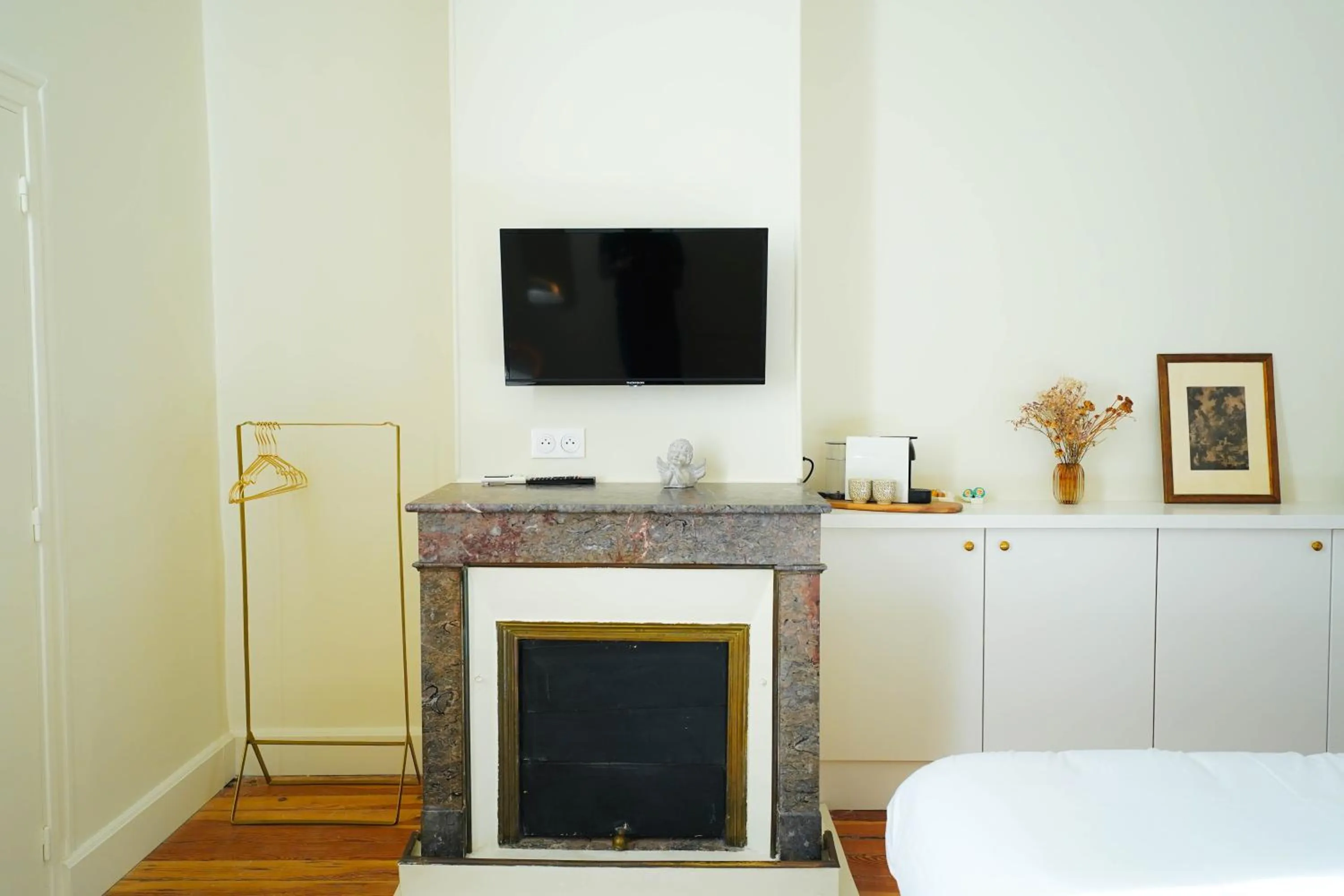 TV and multimedia in B&B La Maison Galiène