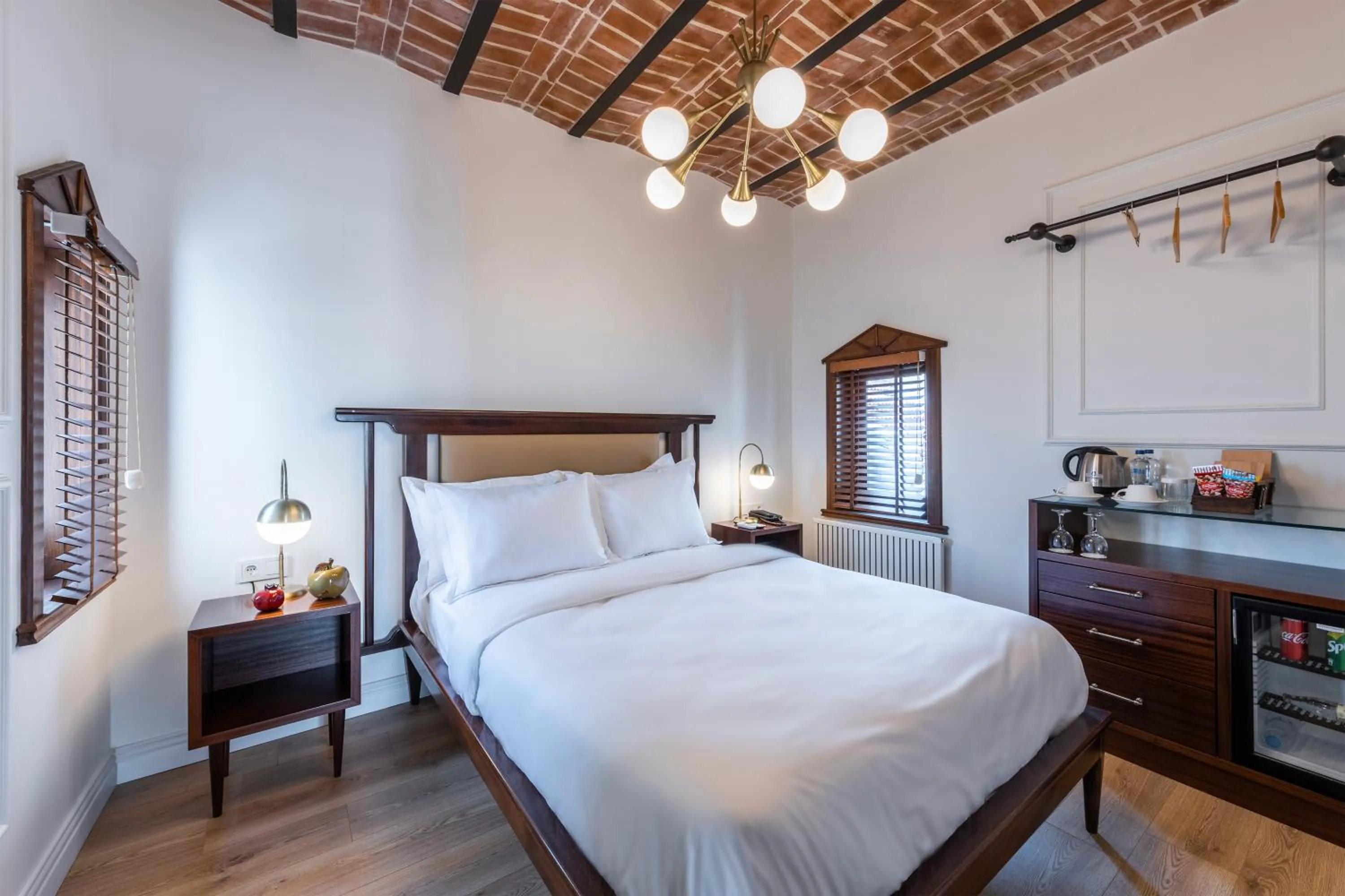 Bed in PeraNox Boutique Hotel