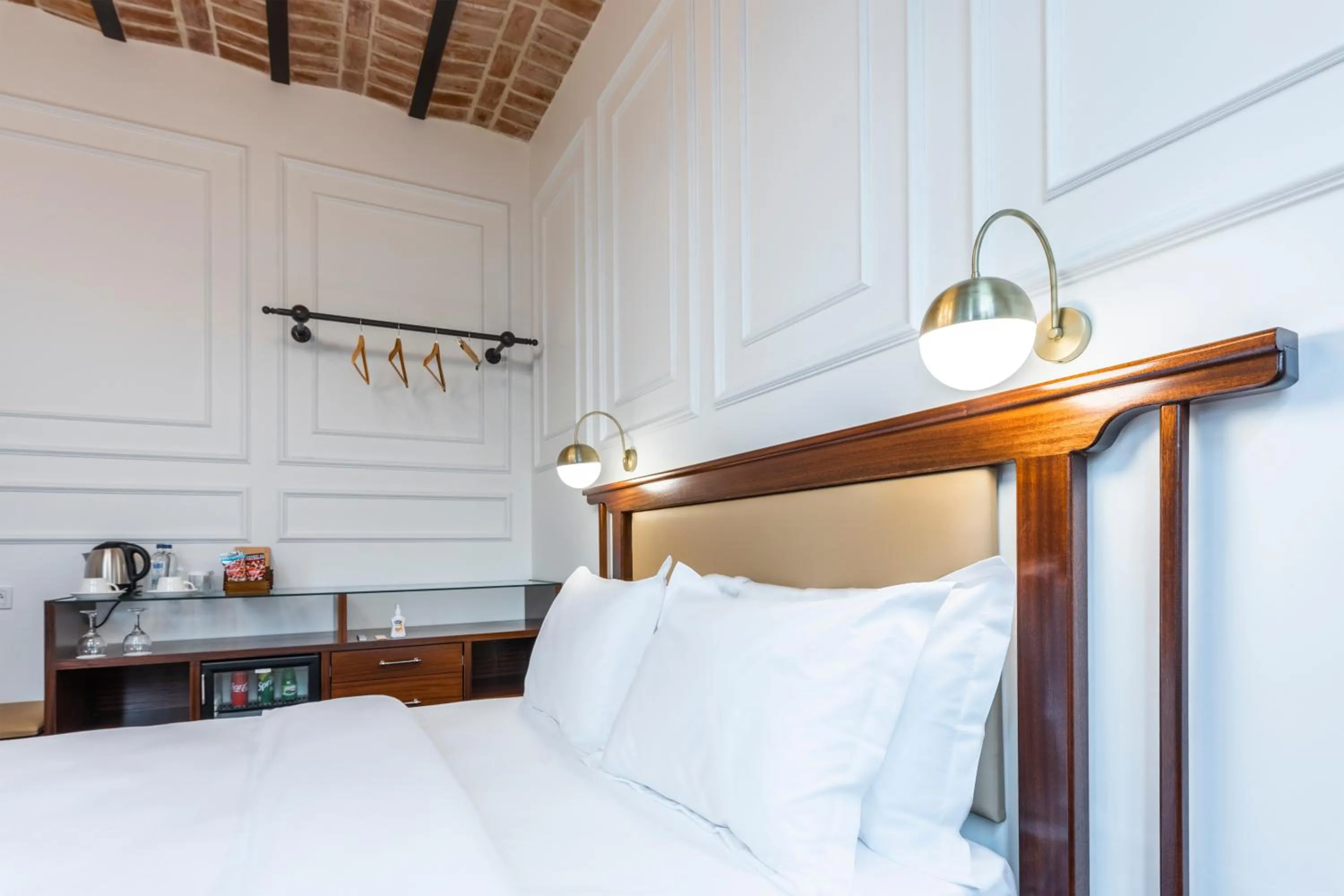 Bed in PeraNox Boutique Hotel