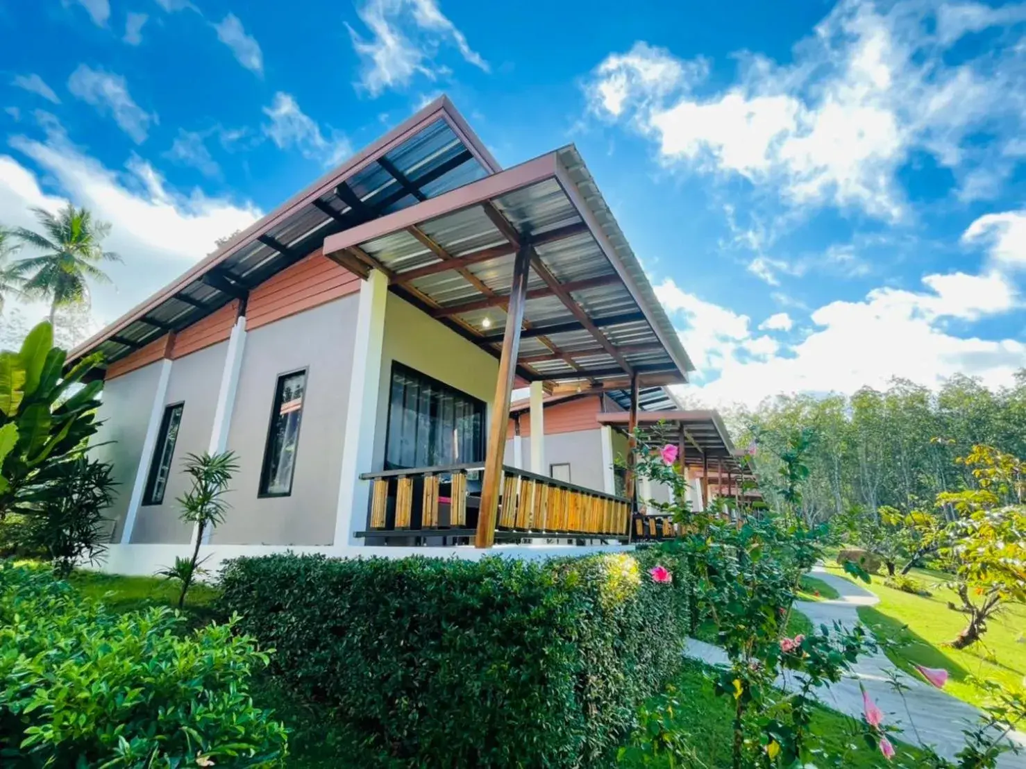 Property building in Phurin Thara Resort Property building in Phurin Thara Resort