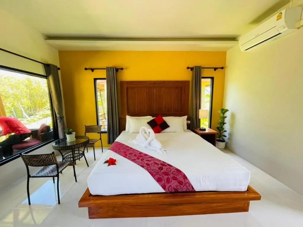 Bed in Phurin Thara Resort
