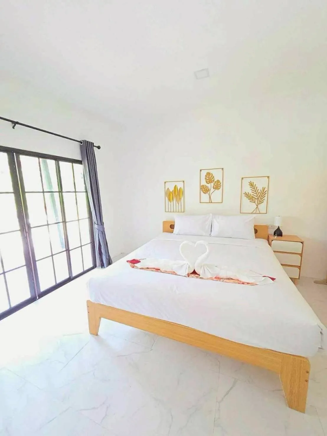 Bed in Phurin Thara Resort