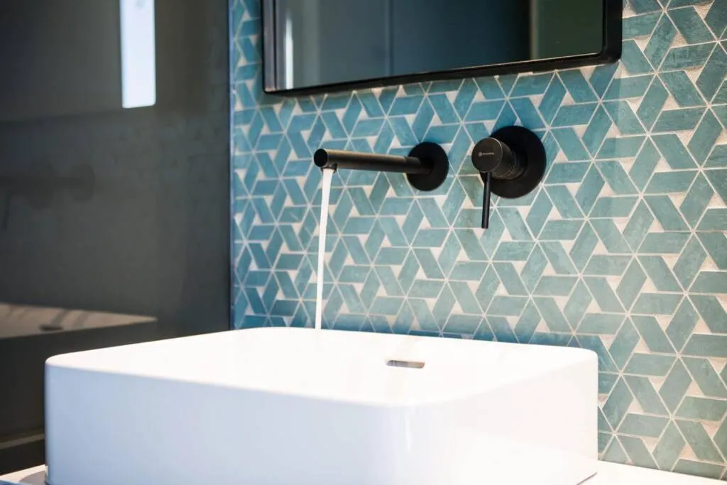 Bathroom in House 8 - In the Heart of Venetian town w. Parking