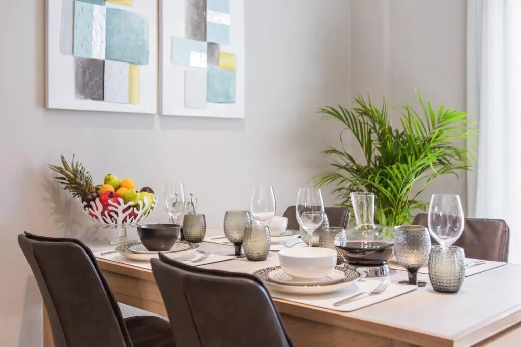 Dining area in House 8 - In the Heart of Venetian town w. Parking