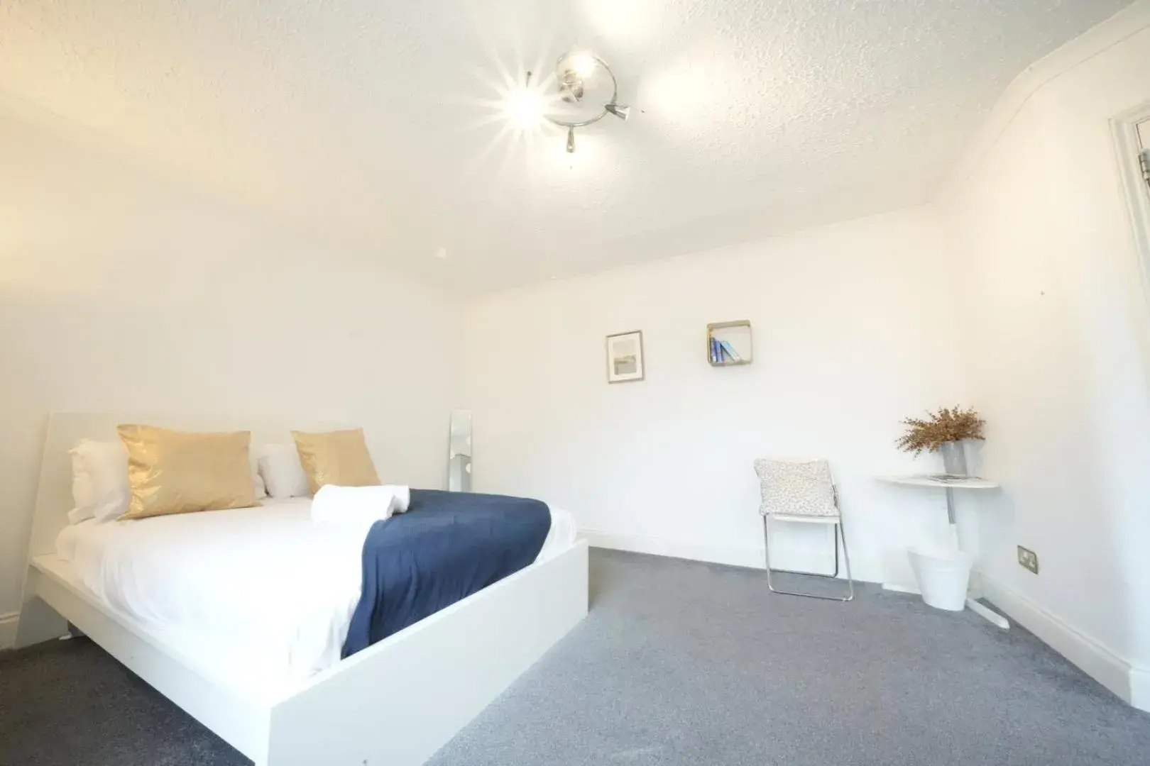 Double Room in Airport Comfy Stay Double Room in Airport Comfy Stay