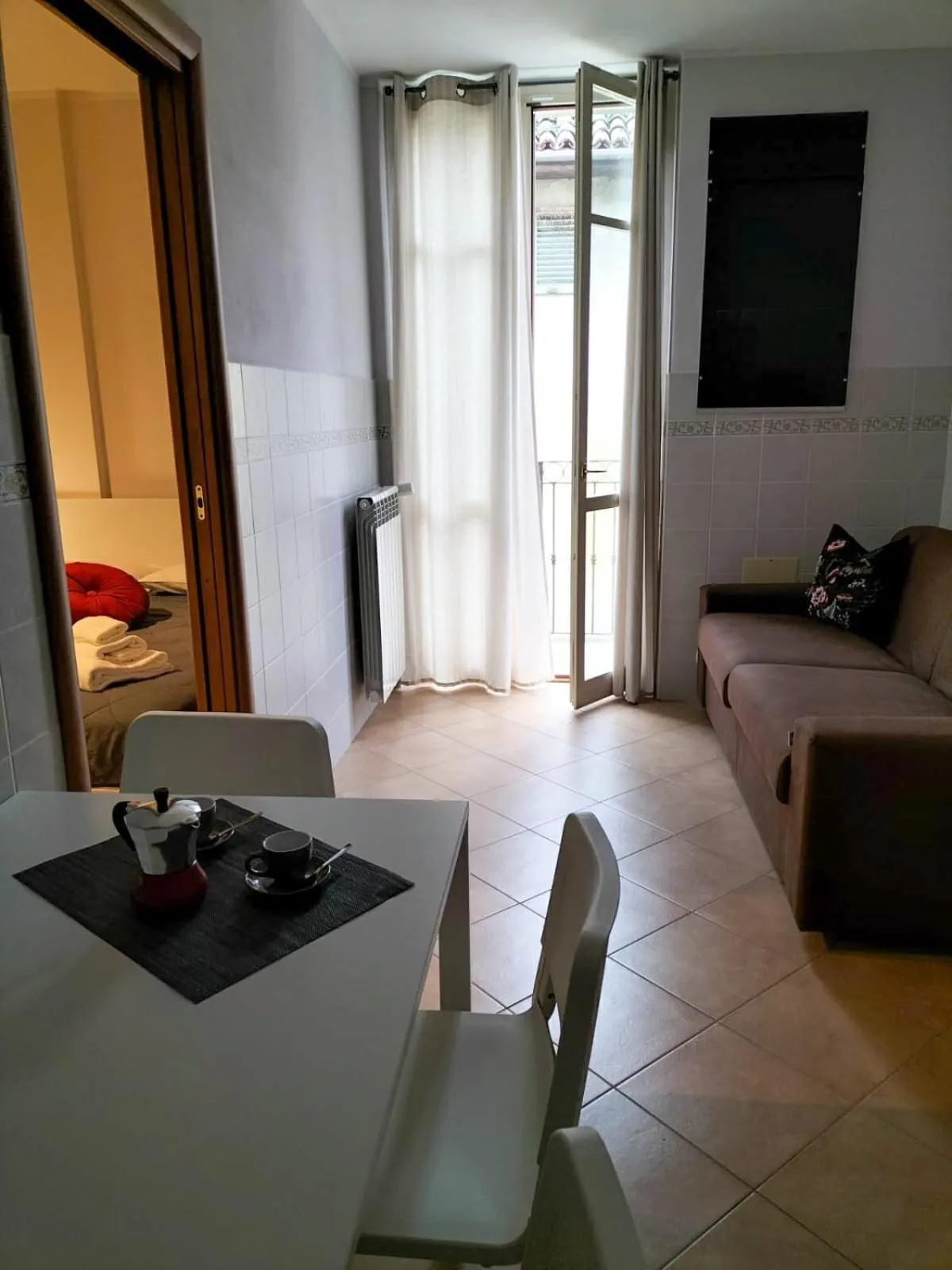HH Hermoso Housing SERRAVALLE