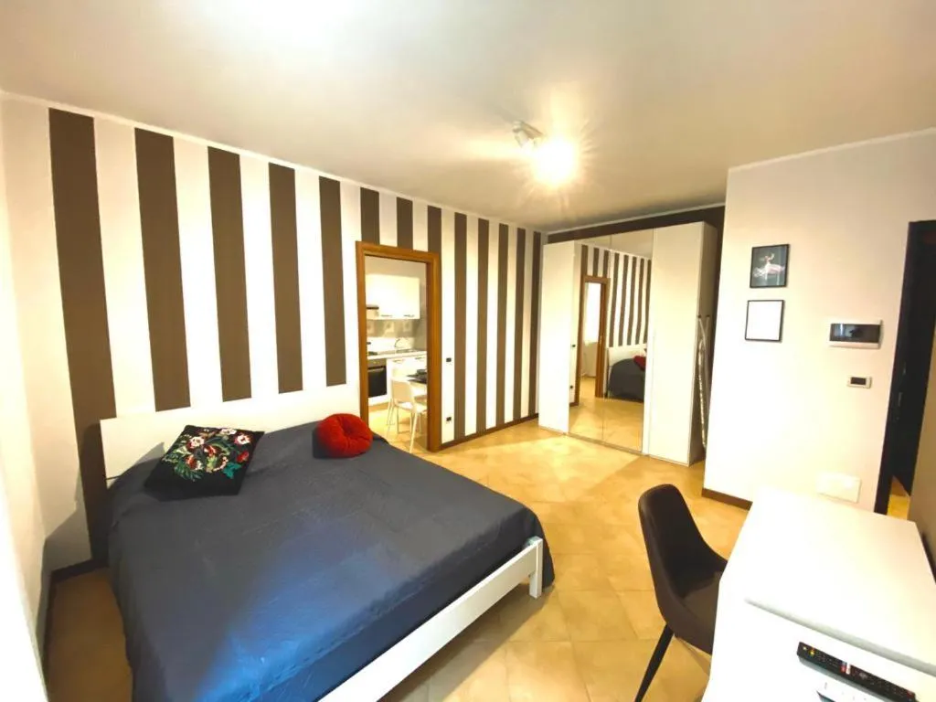 Bed in HH Hermoso Housing SERRAVALLE