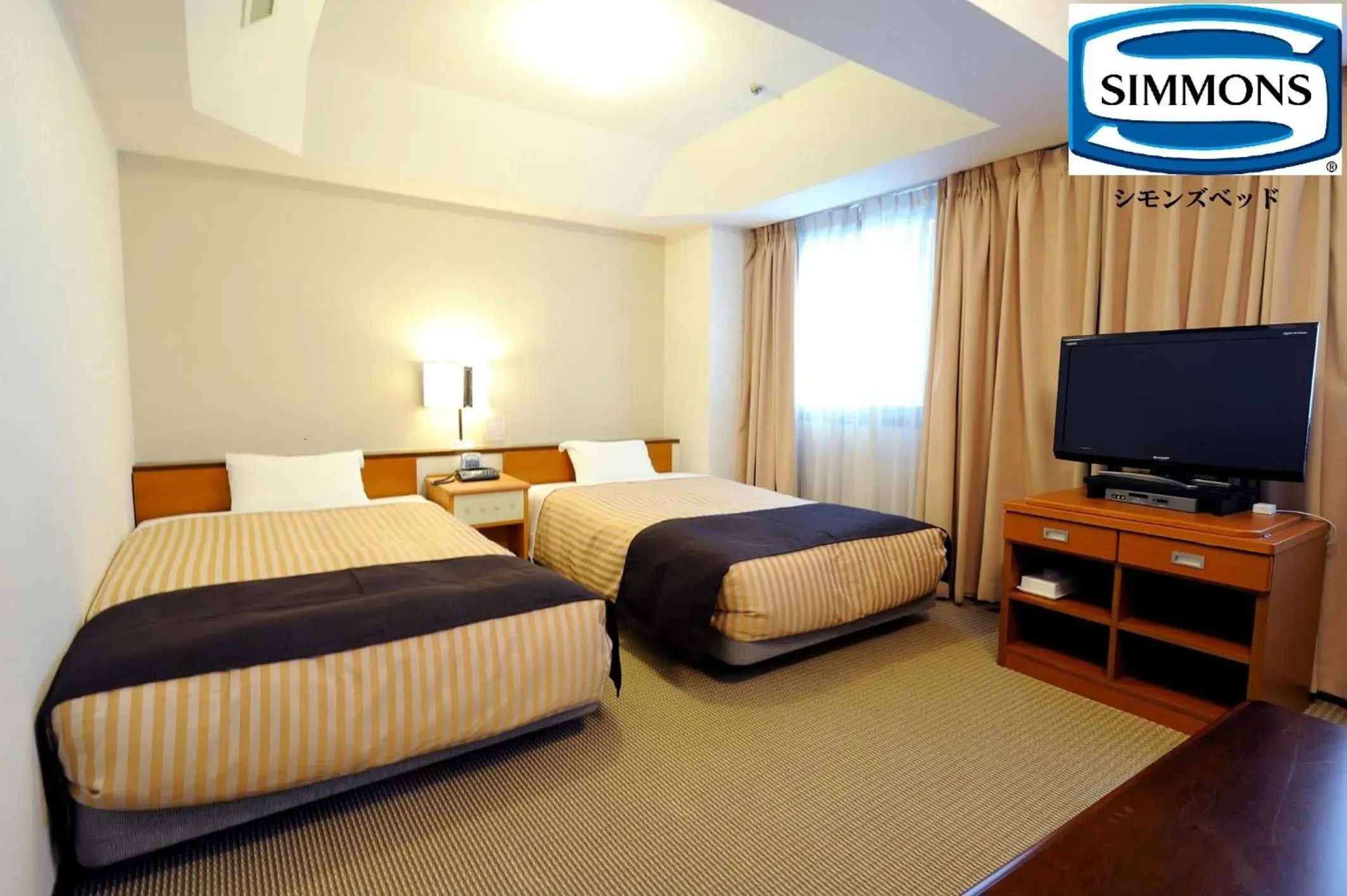 Deluxe Twin Room - single occupancy - Main Building - Non-Smoking in Grand Hotel Kanachu Hiratsuka Deluxe Twin Room - single occupancy - Main Building - Non-Smoking in Grand Hotel Kanachu Hiratsuka