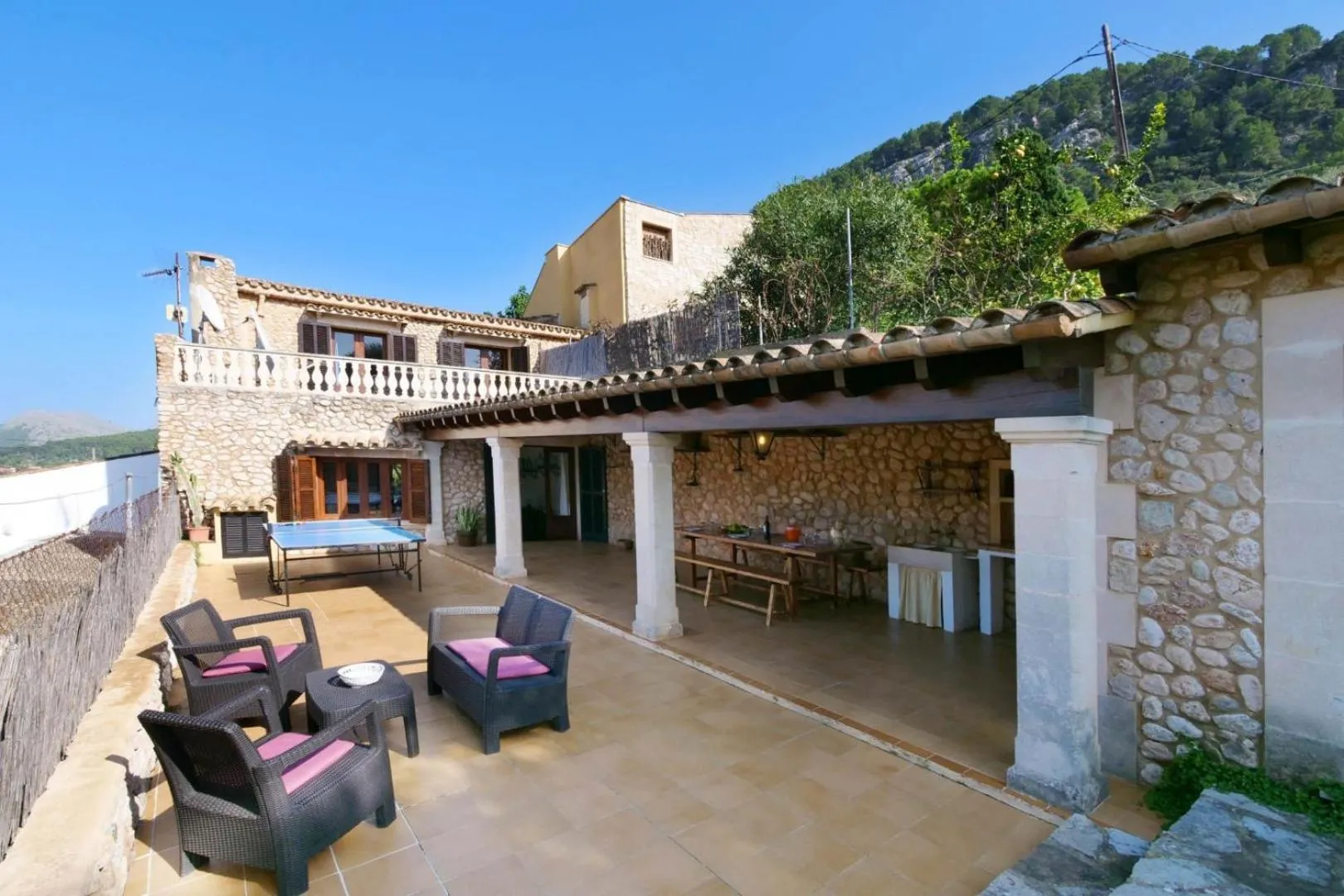 Property building in Can Moragues