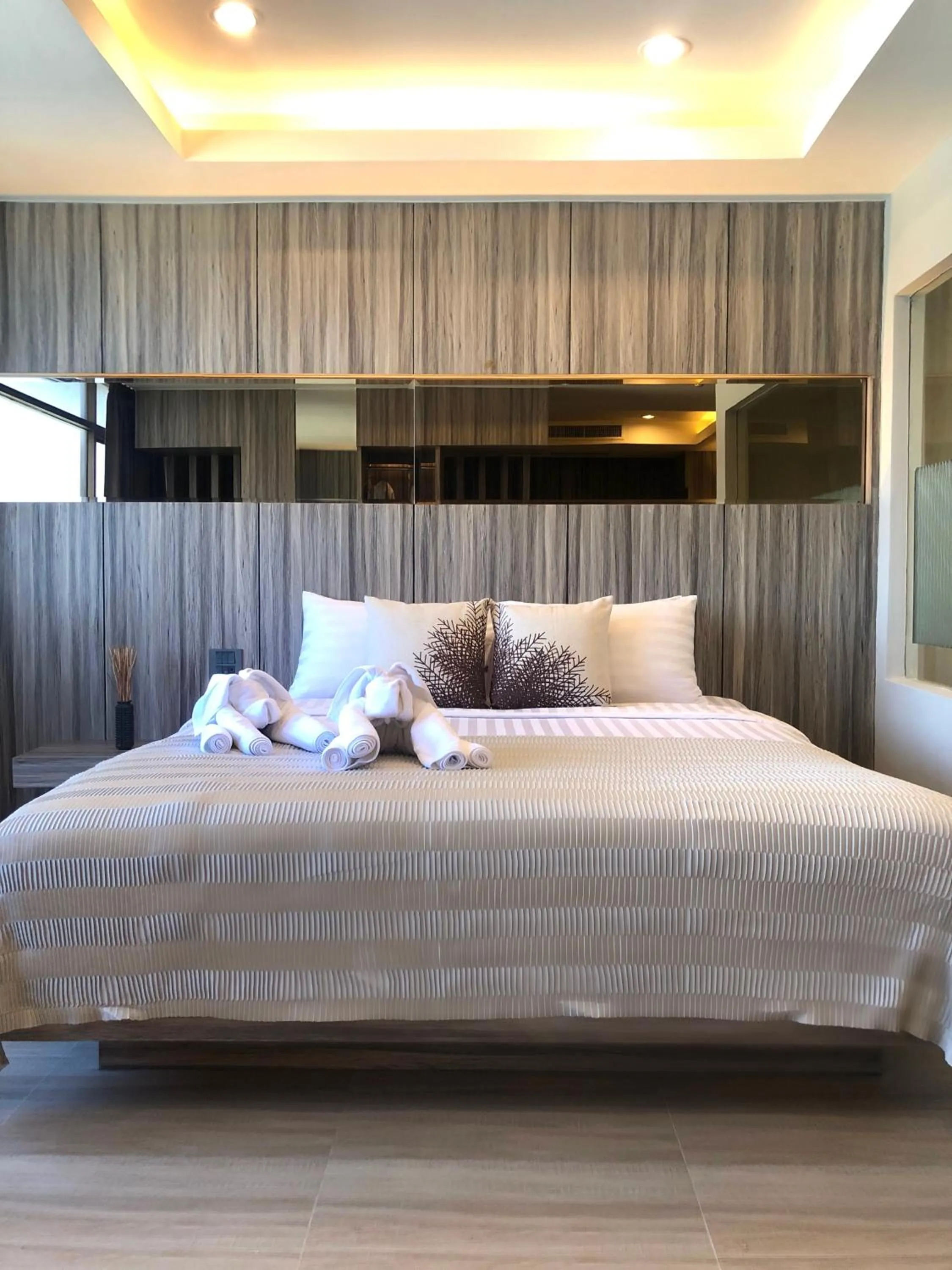 Bed in Hermann Hotel Pattaya - SHA Extra Plus