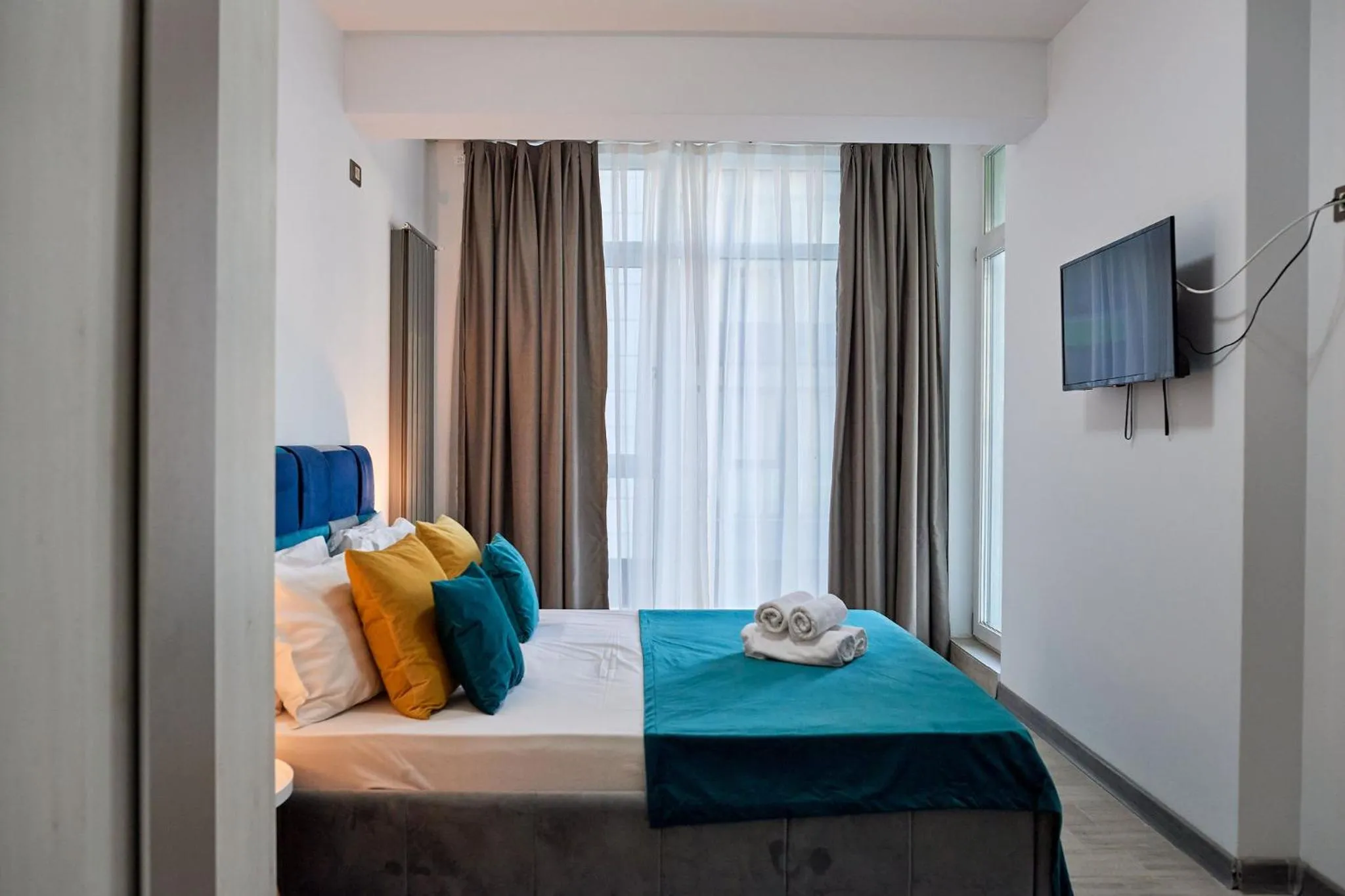 Bed in Glamour Sea view Family Apartments - Spa n Pools Resort