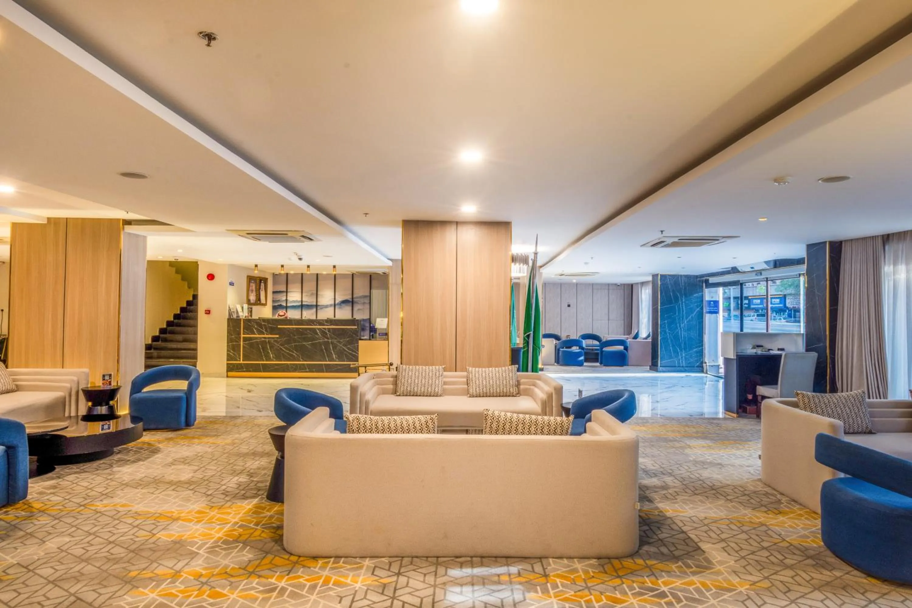 Almsakn Alola Hotel Company