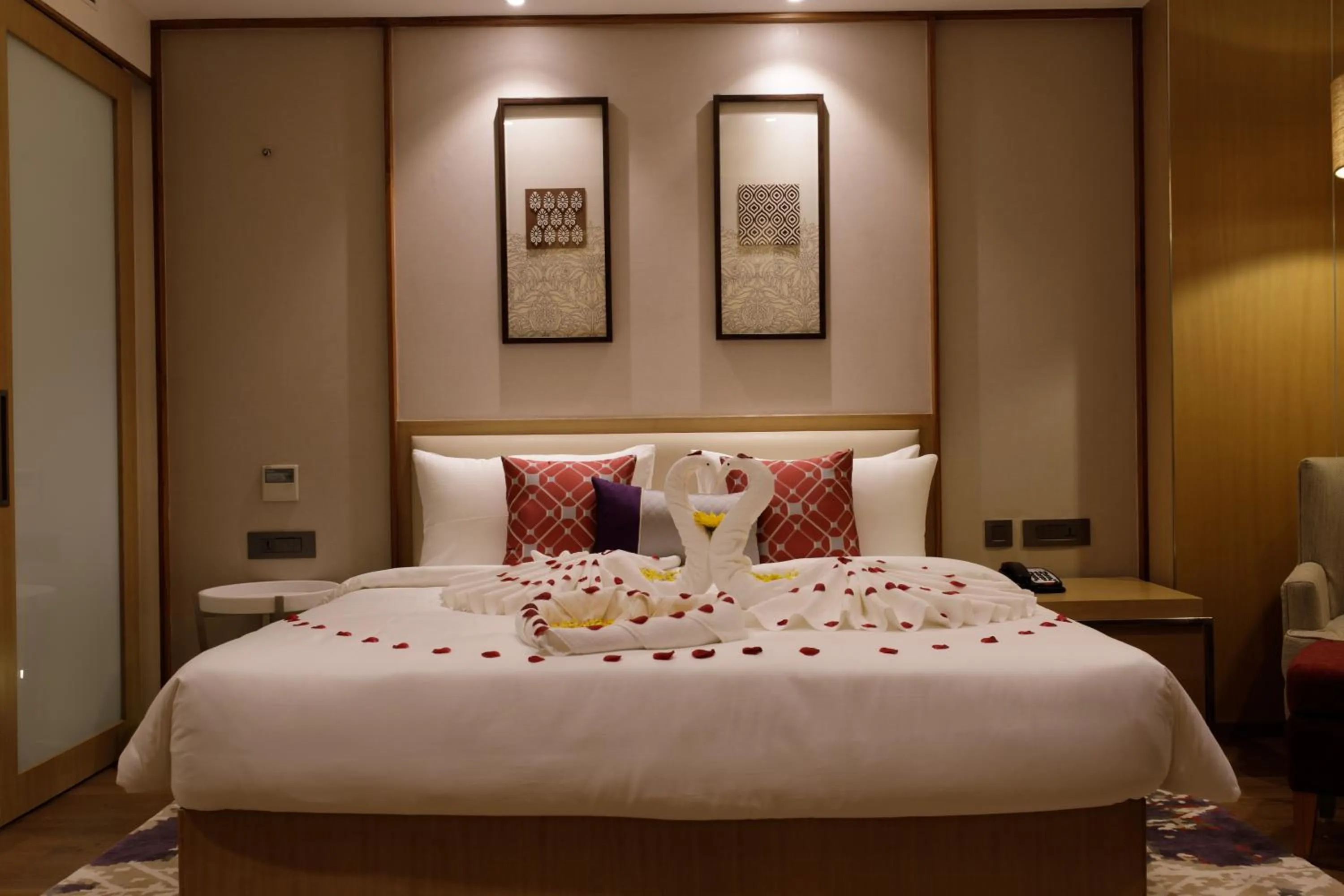 Bed in Sayaji Jamnagar