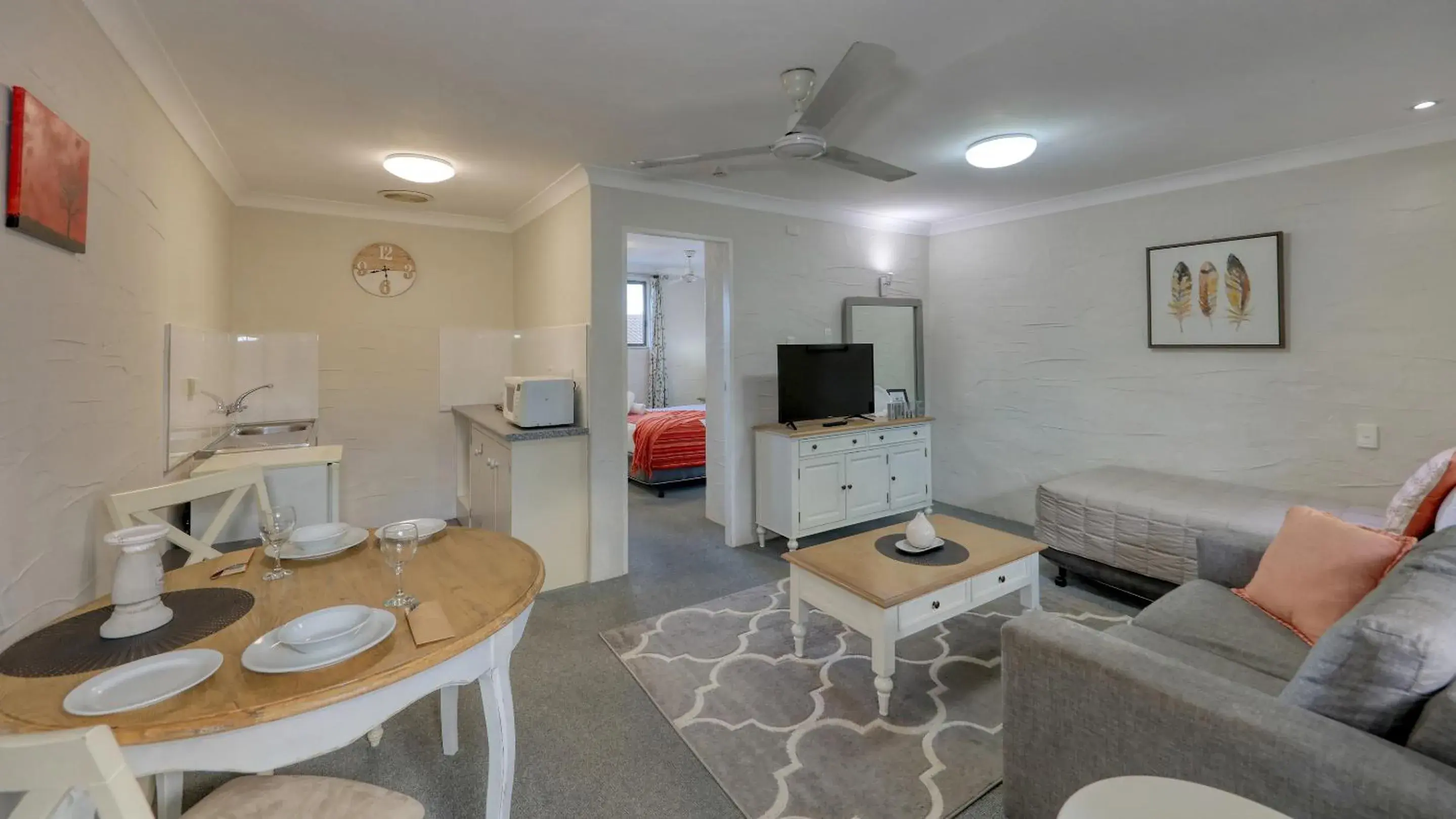 Queen Suite - single occupancy in Grafton Lodge Motel Queen Suite - single occupancy in Grafton Lodge Motel