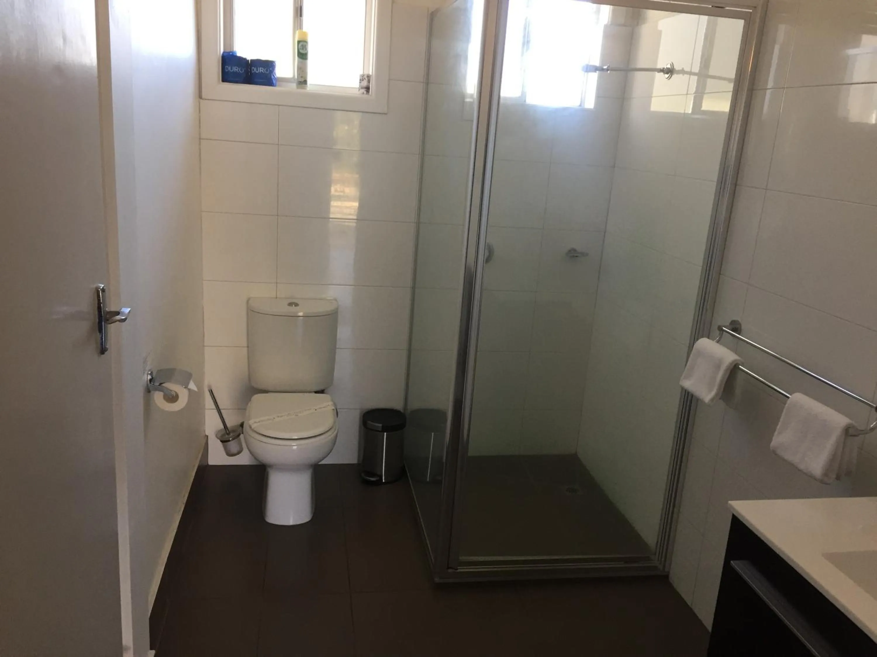 Bathroom in Buffalo Motel and Country Retreat