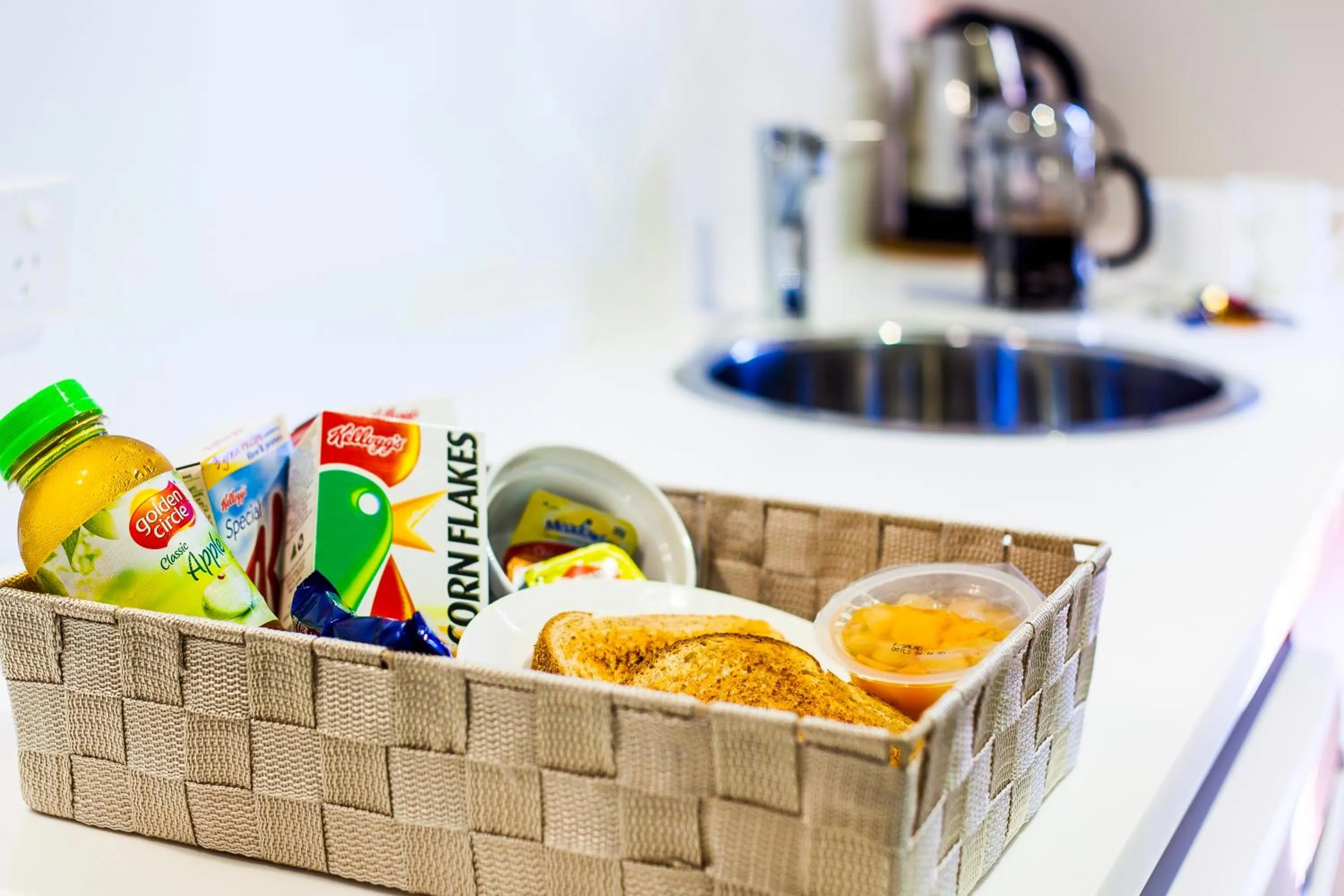 Continental breakfast in Kings Park Motel