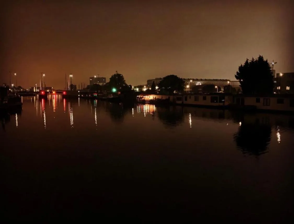 Amster Houseboat Bed without Breakfast