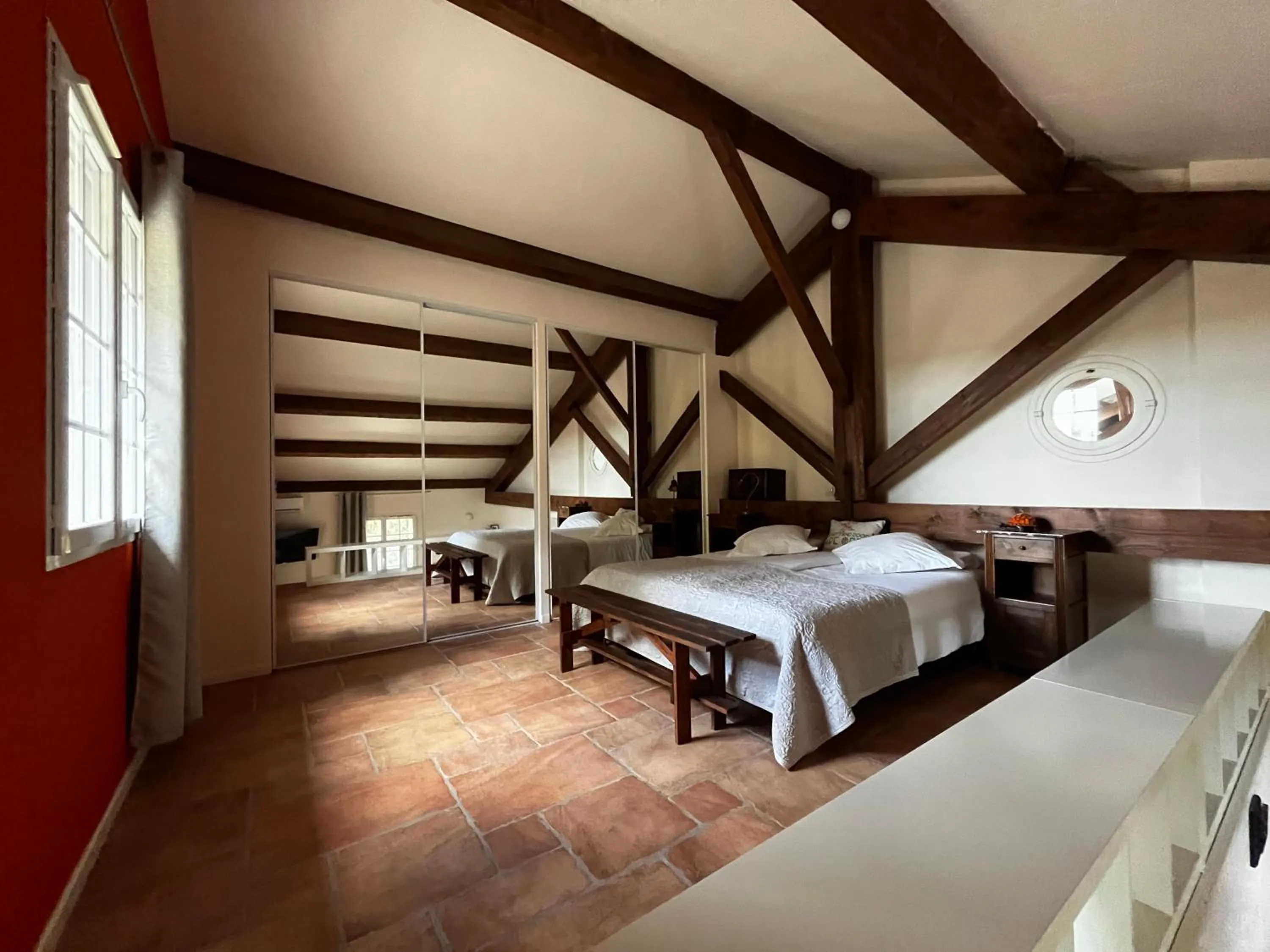 Bed in Chambres d'hôtes la Soulenque Luxury B & B