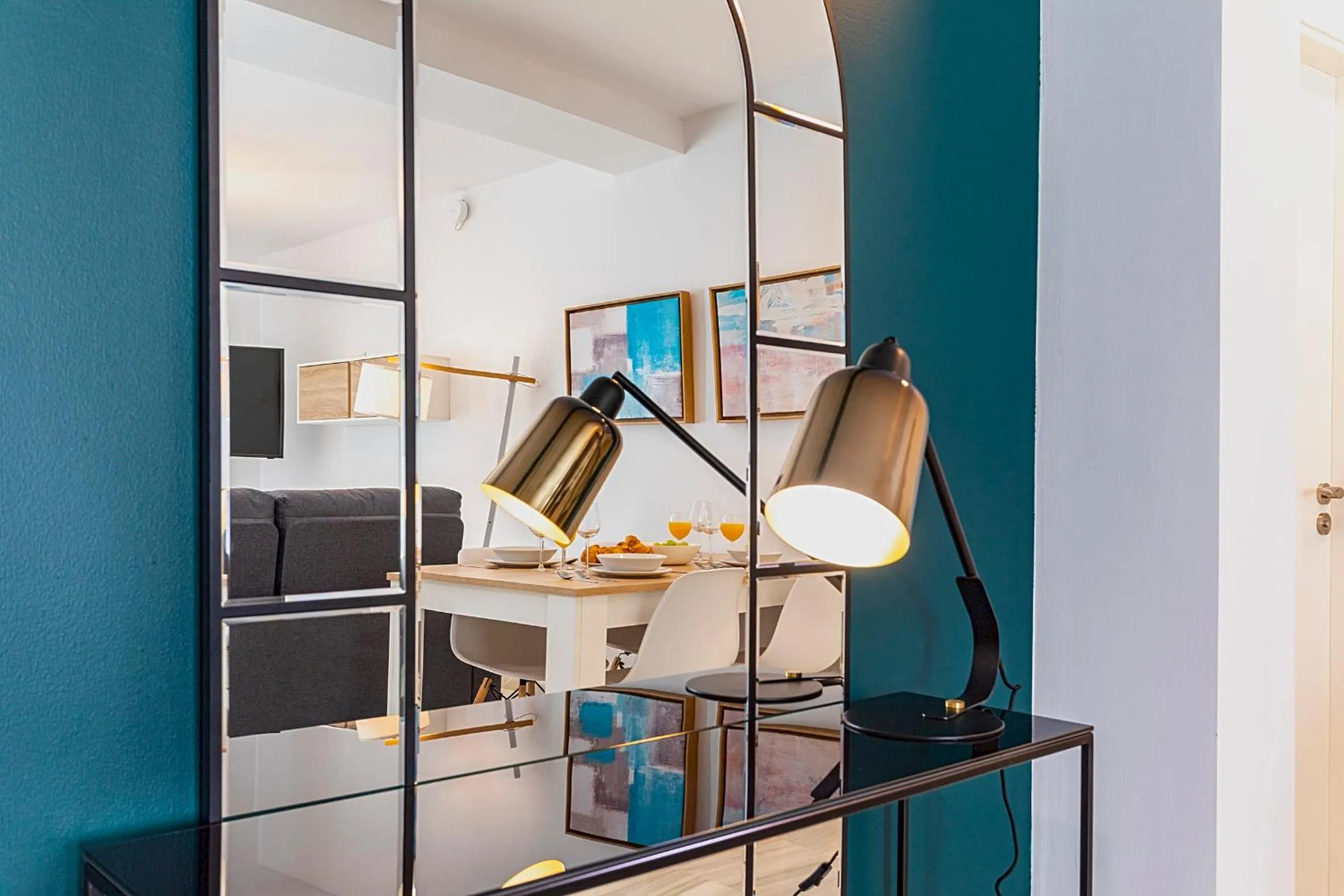 Photo of the whole room in Málaga Rivas 34 Suites Homes