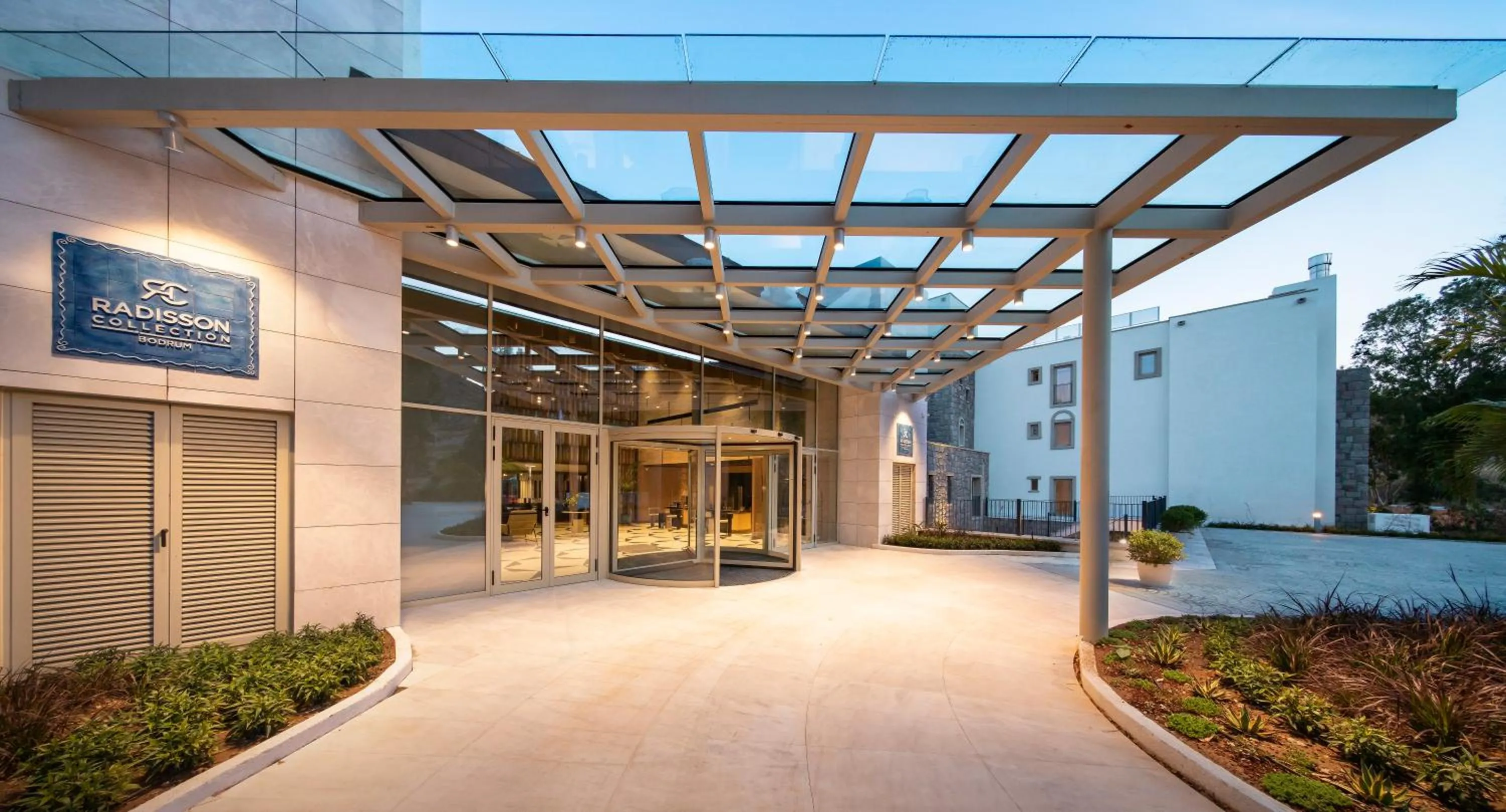 Facade/entrance in Radisson Collection Hotel, Bodrum
