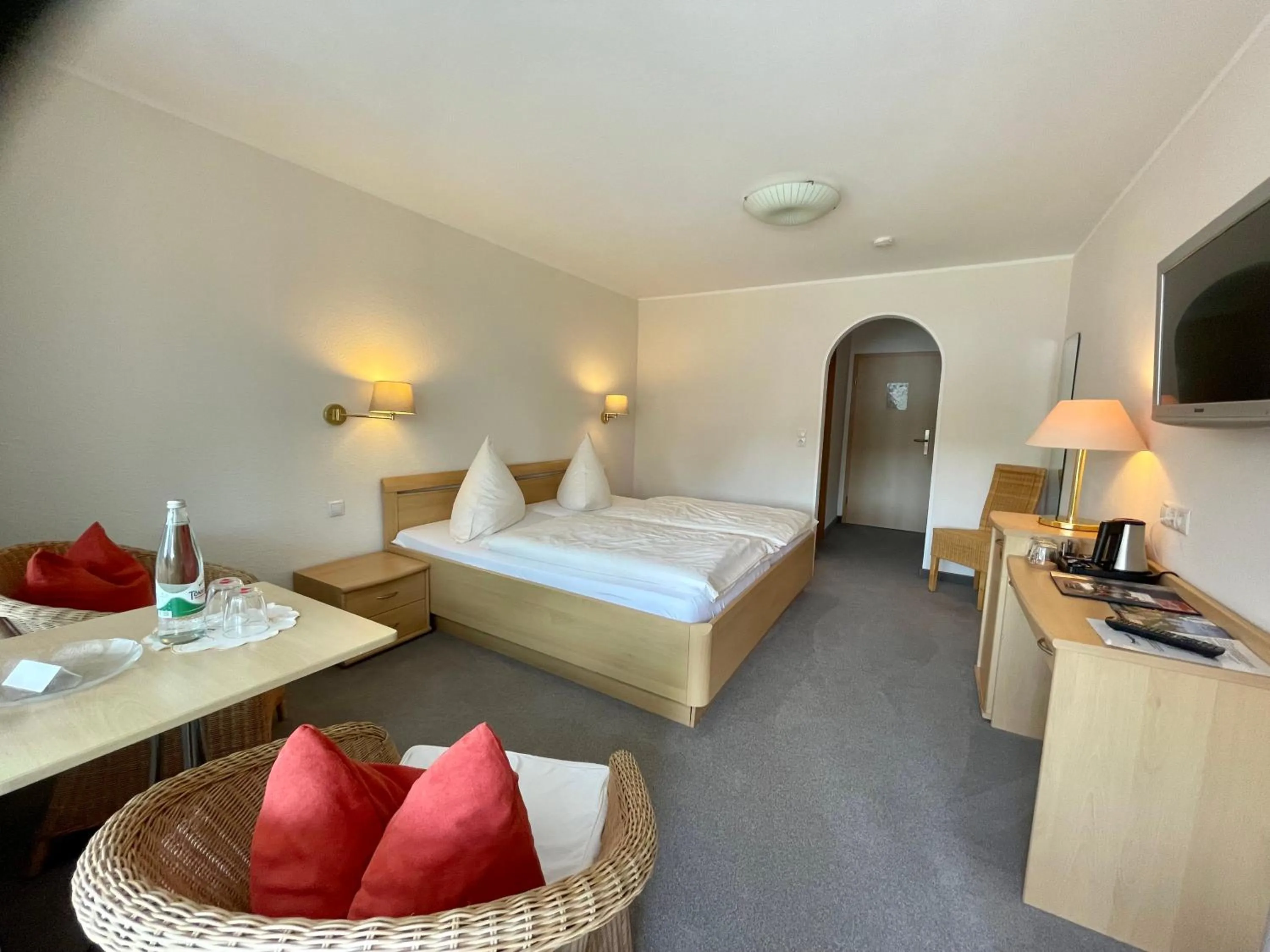 Photo of the whole room, Bed in Der Schützenhof