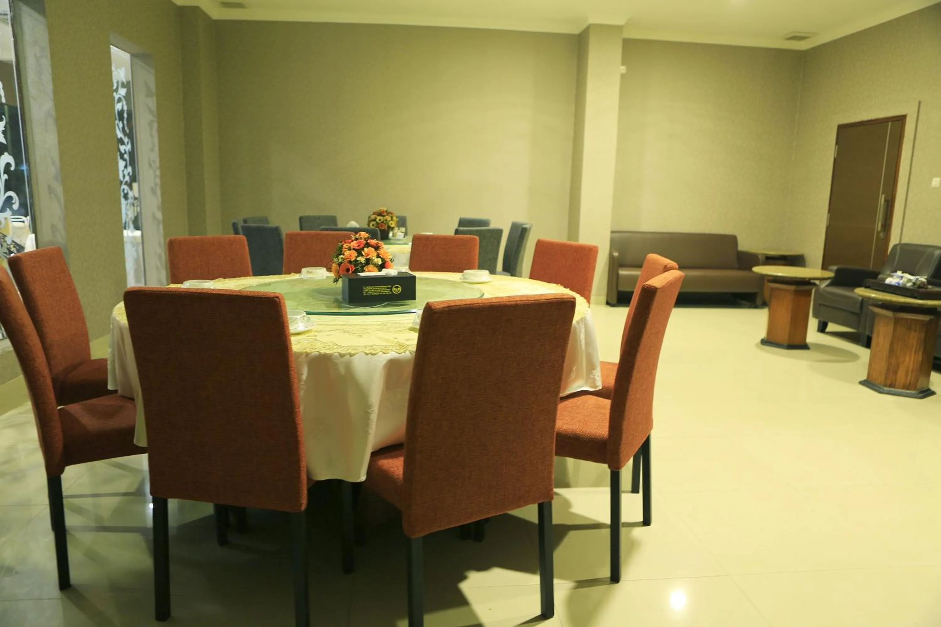 Seating area in Hotel 55