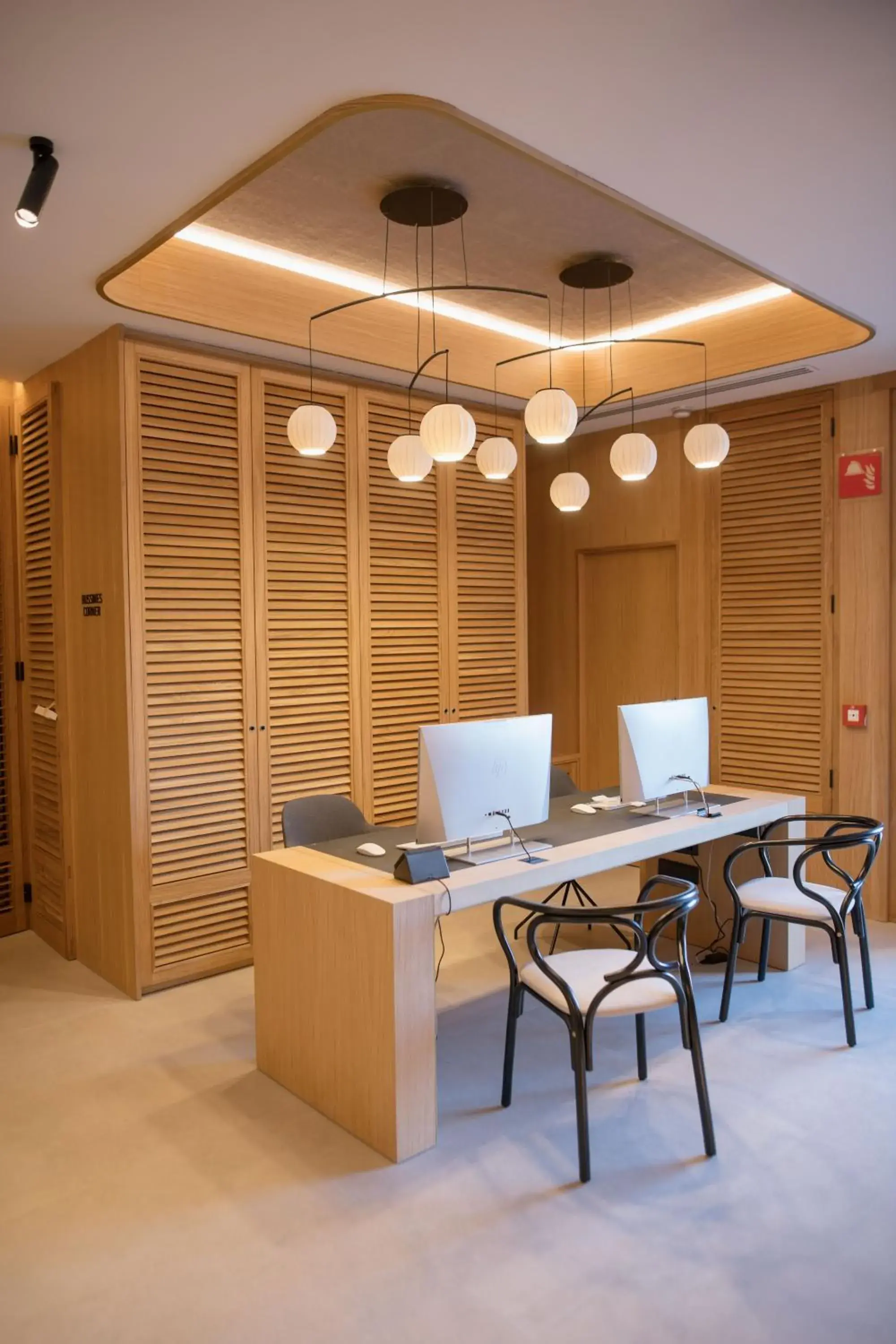 Lobby or reception in MYR Puerta Serranos Lobby or reception in MYR Puerta Serranos