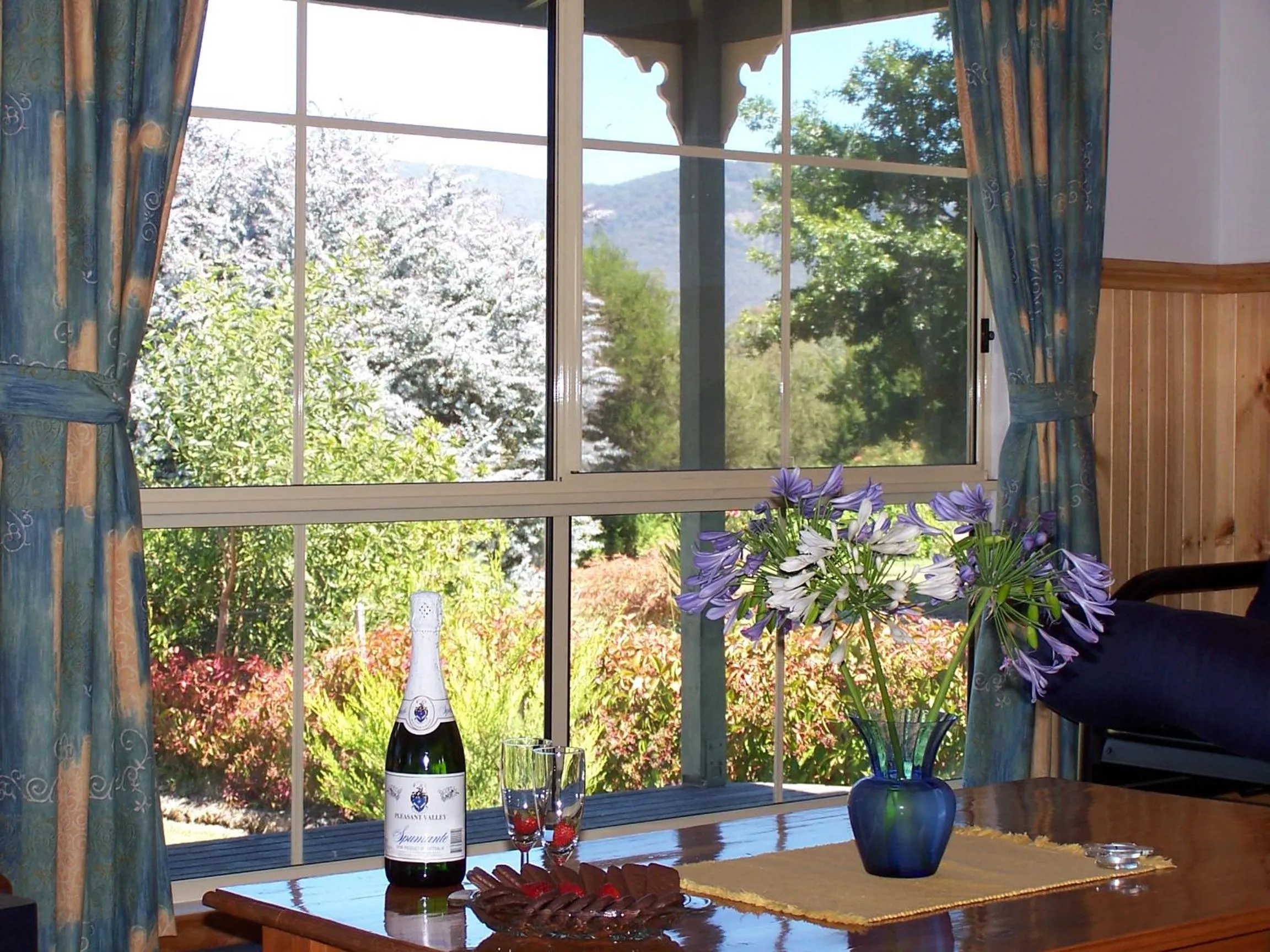Sunburst Retreat