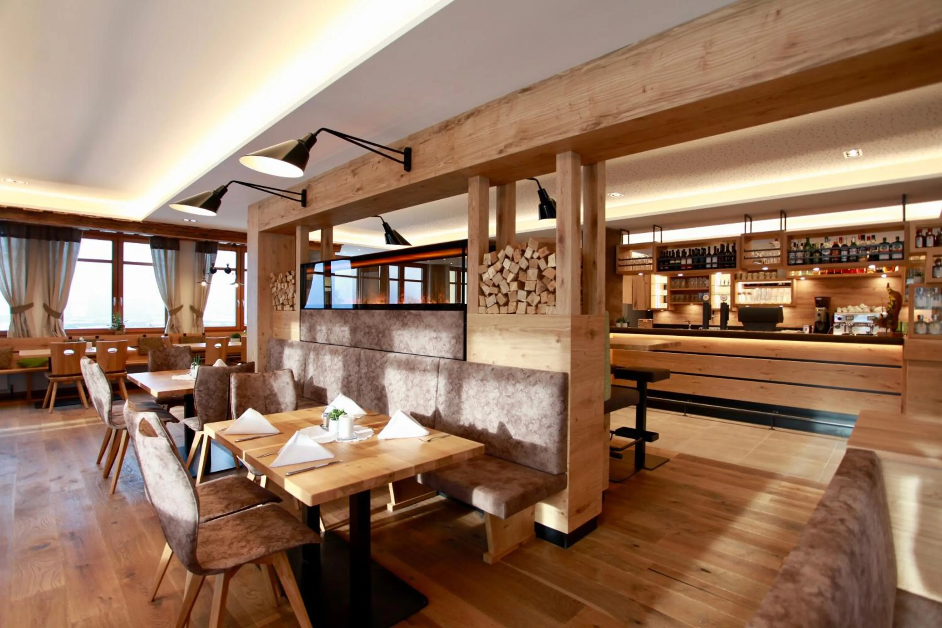 Restaurant/places to eat in Hotel-Restaurant am Hochfuchs