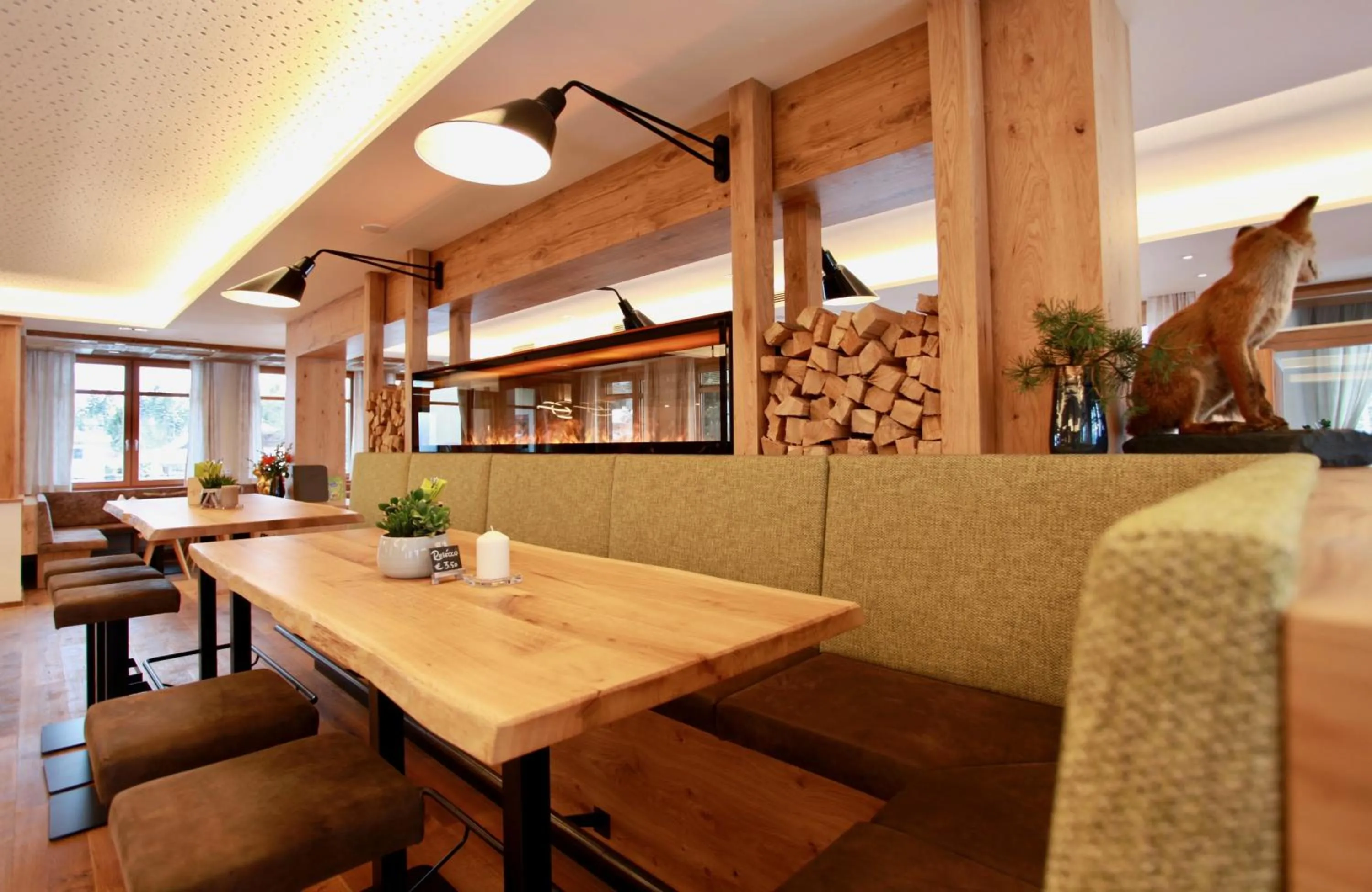 Restaurant/places to eat in Hotel-Restaurant am Hochfuchs