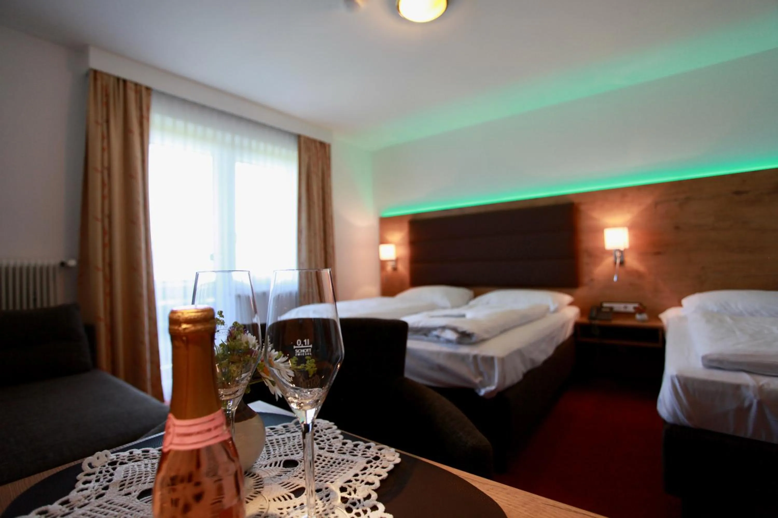 Photo of the whole room, Bed in Hotel-Restaurant am Hochfuchs