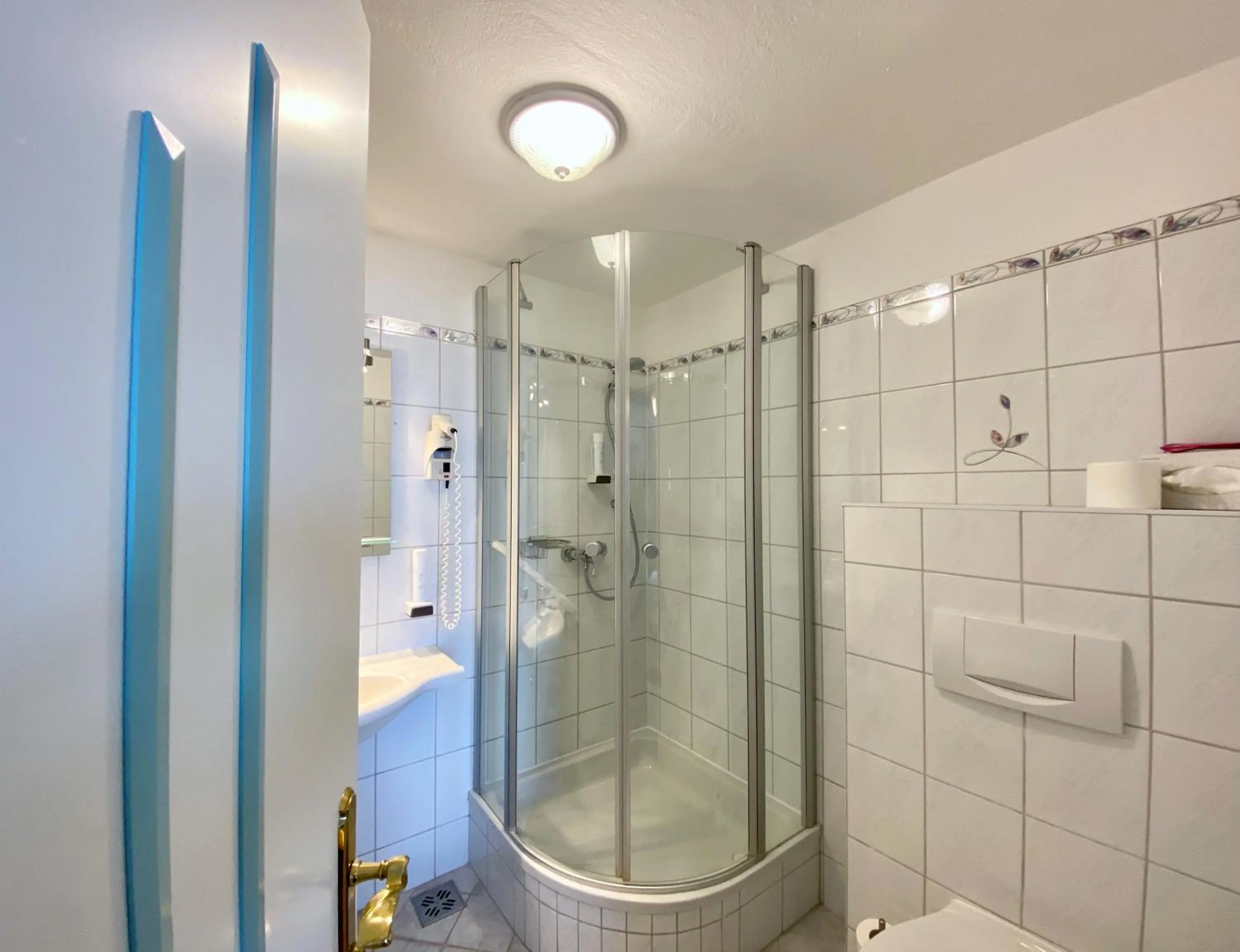 Bathroom in Hotel-Restaurant am Hochfuchs