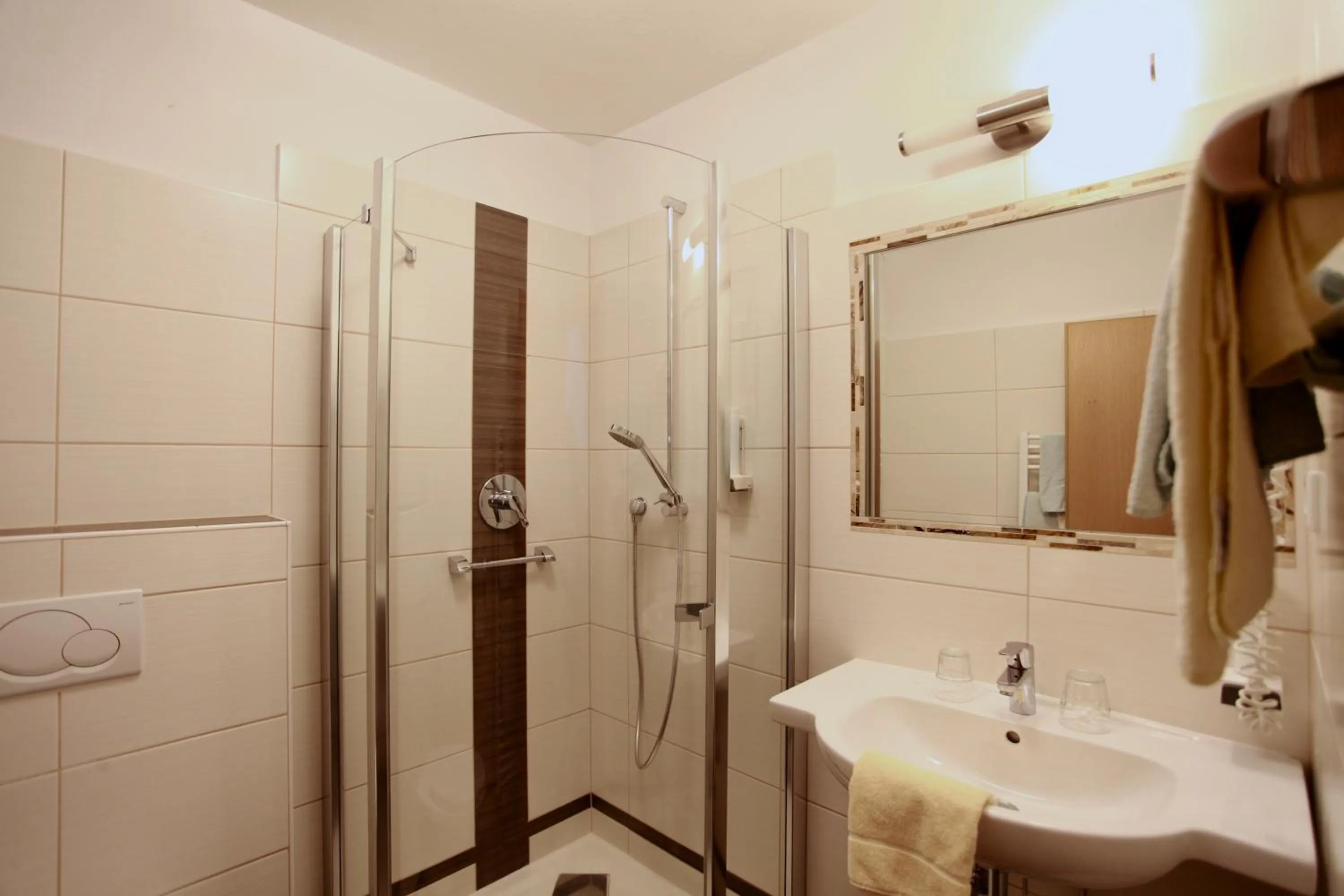 Bathroom in Hotel-Restaurant am Hochfuchs