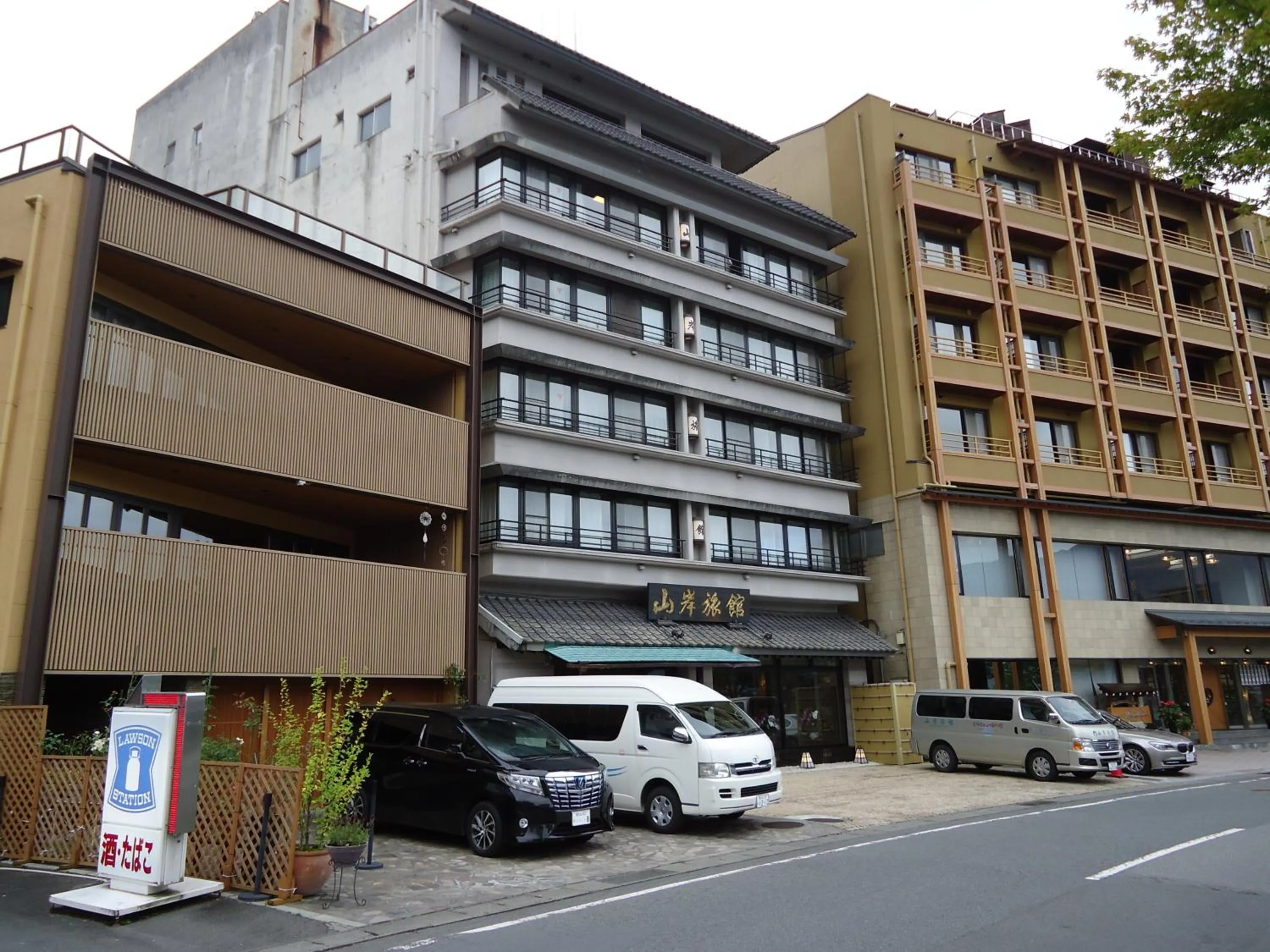 Property building in Yamagisi Ryokan