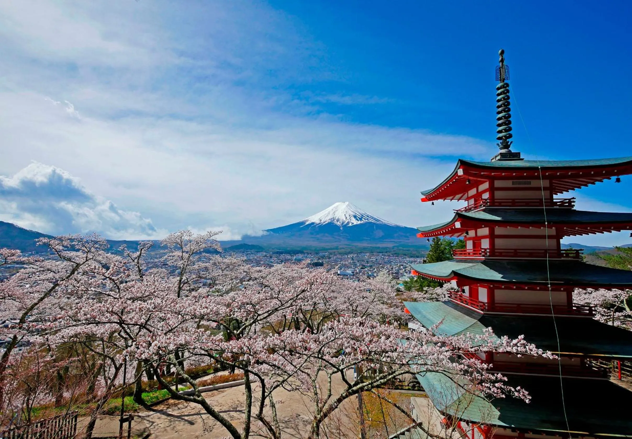 Nearby landmark in Yamagisi Ryokan