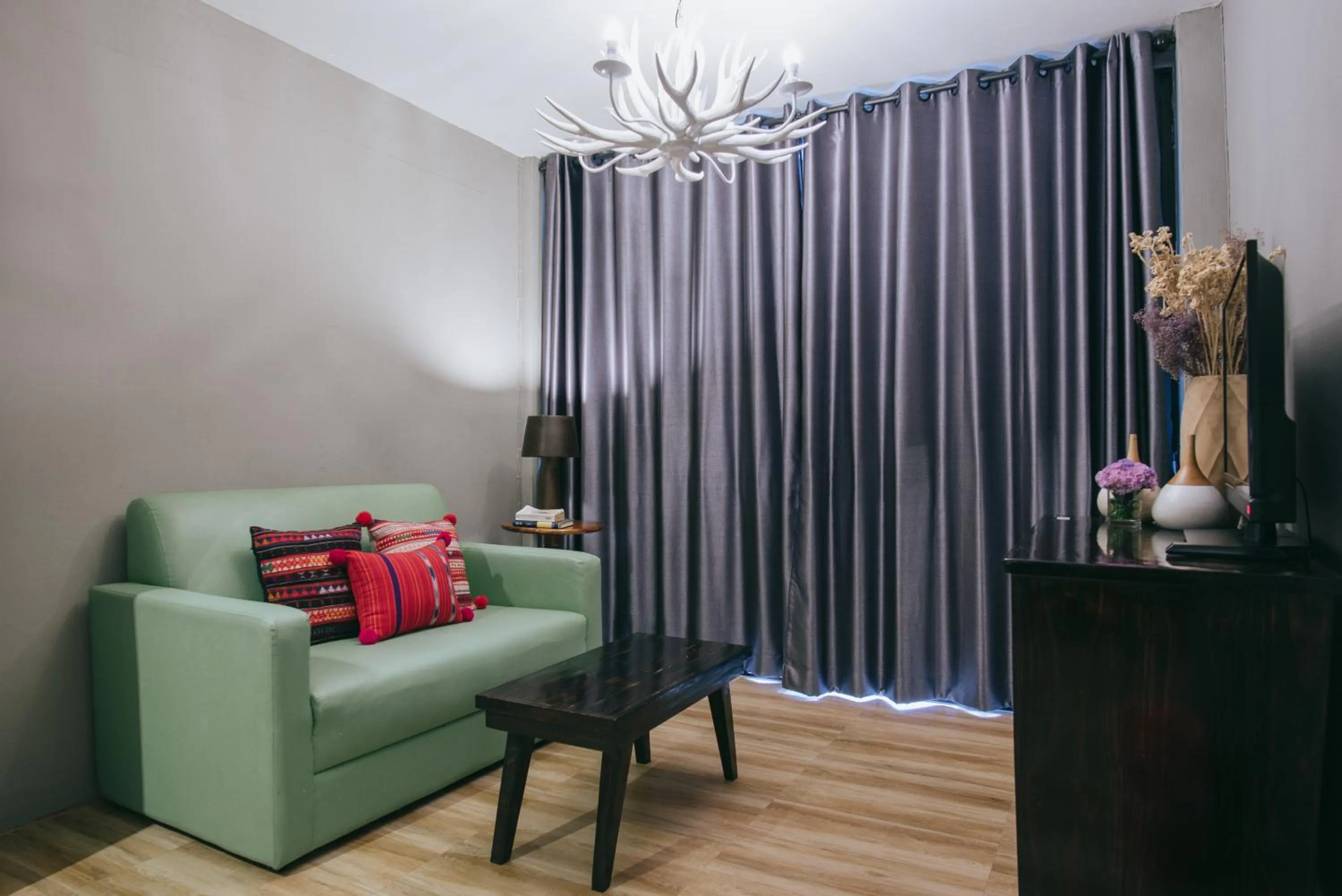 Sabaiday Guesthouse Nimman