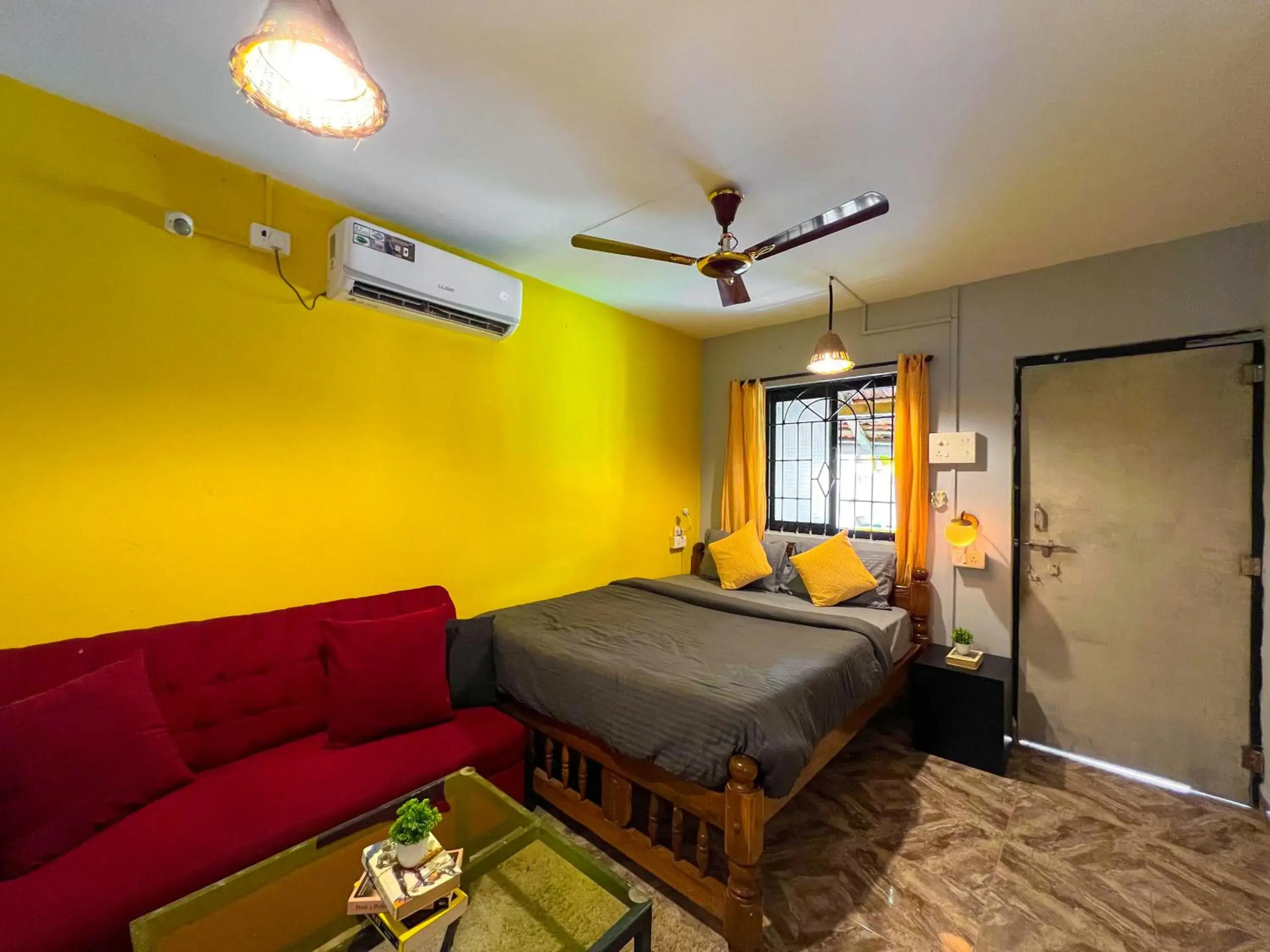 Bedroom, Bed in Whoopers Hostel Palolem Bedroom, Bed in Whoopers Hostel Palolem