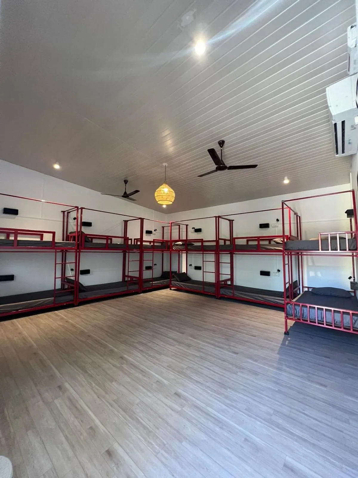 Bed in Whoopers Hostel Palolem