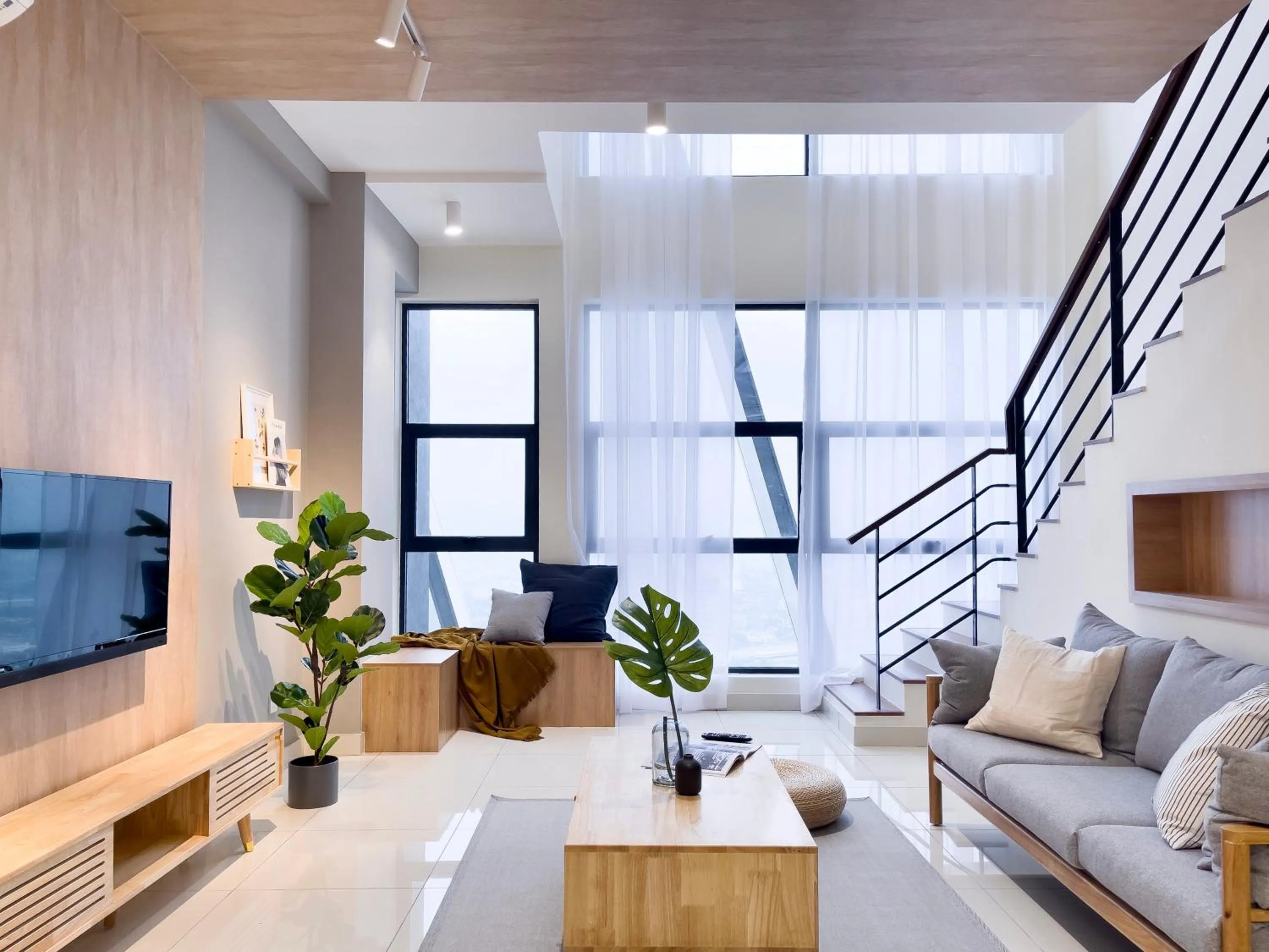 Living room in Arte Mont Kiara by CozyNest