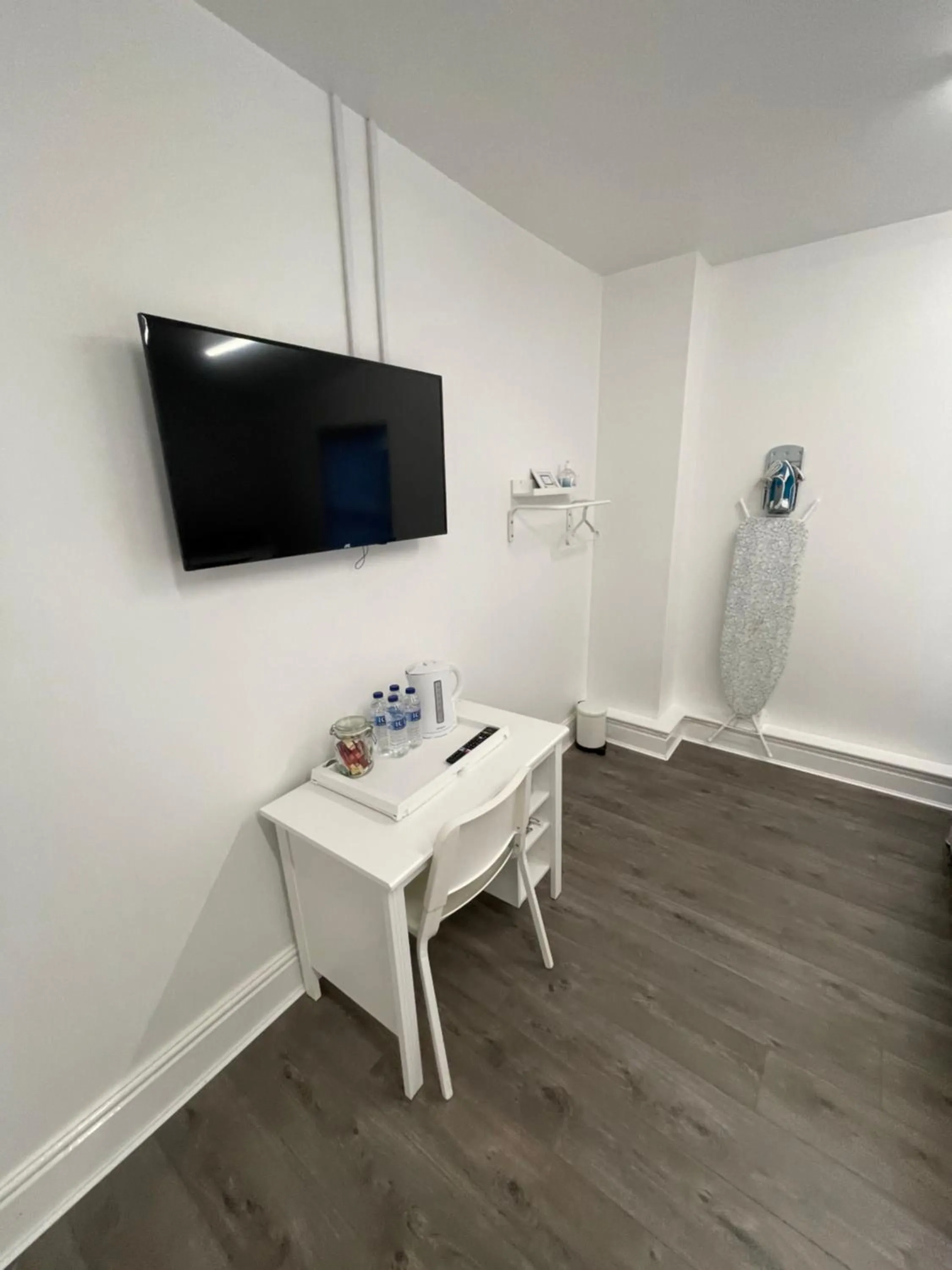 County serviced accommodation