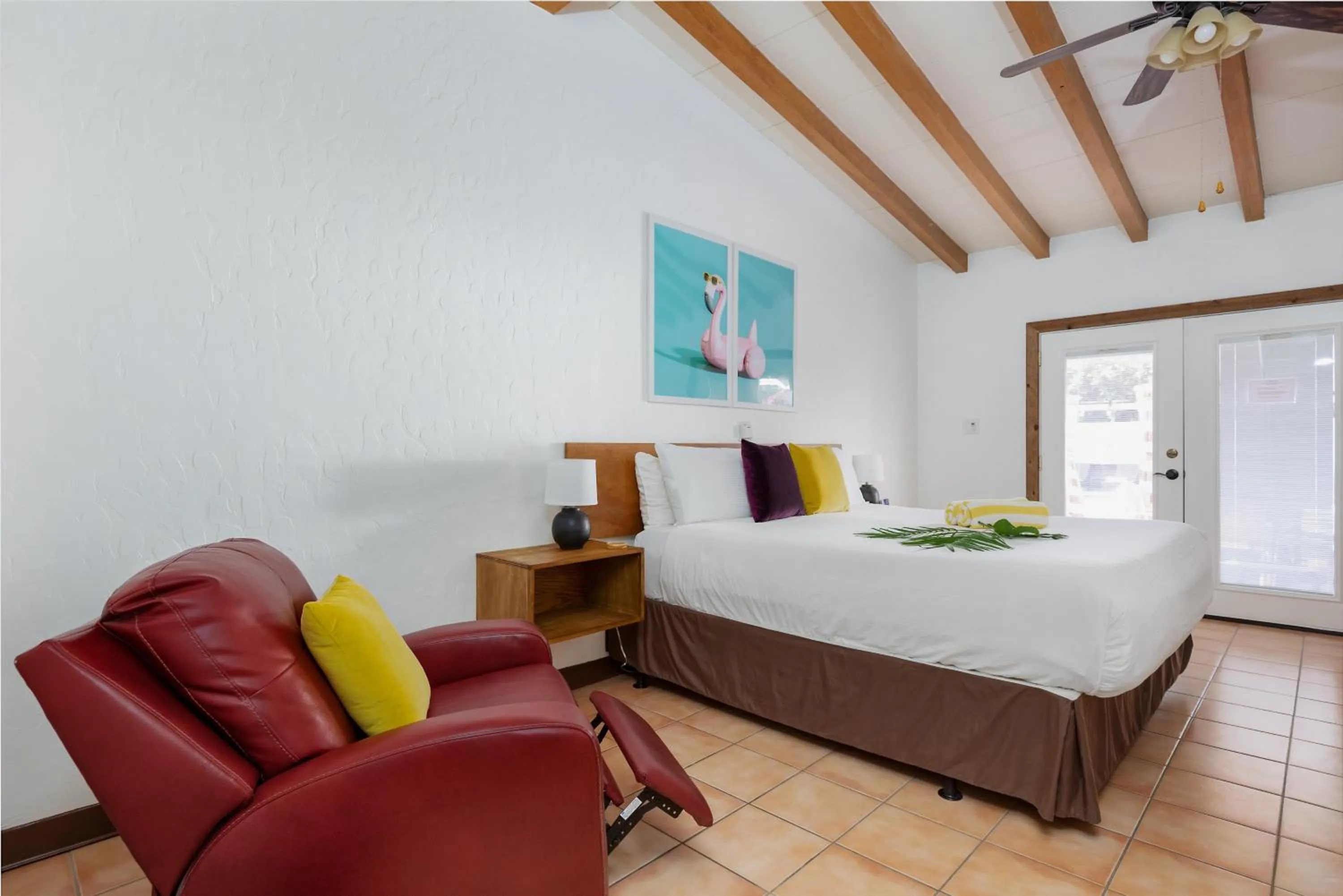 Bed in Float Palm Springs - Adults Only