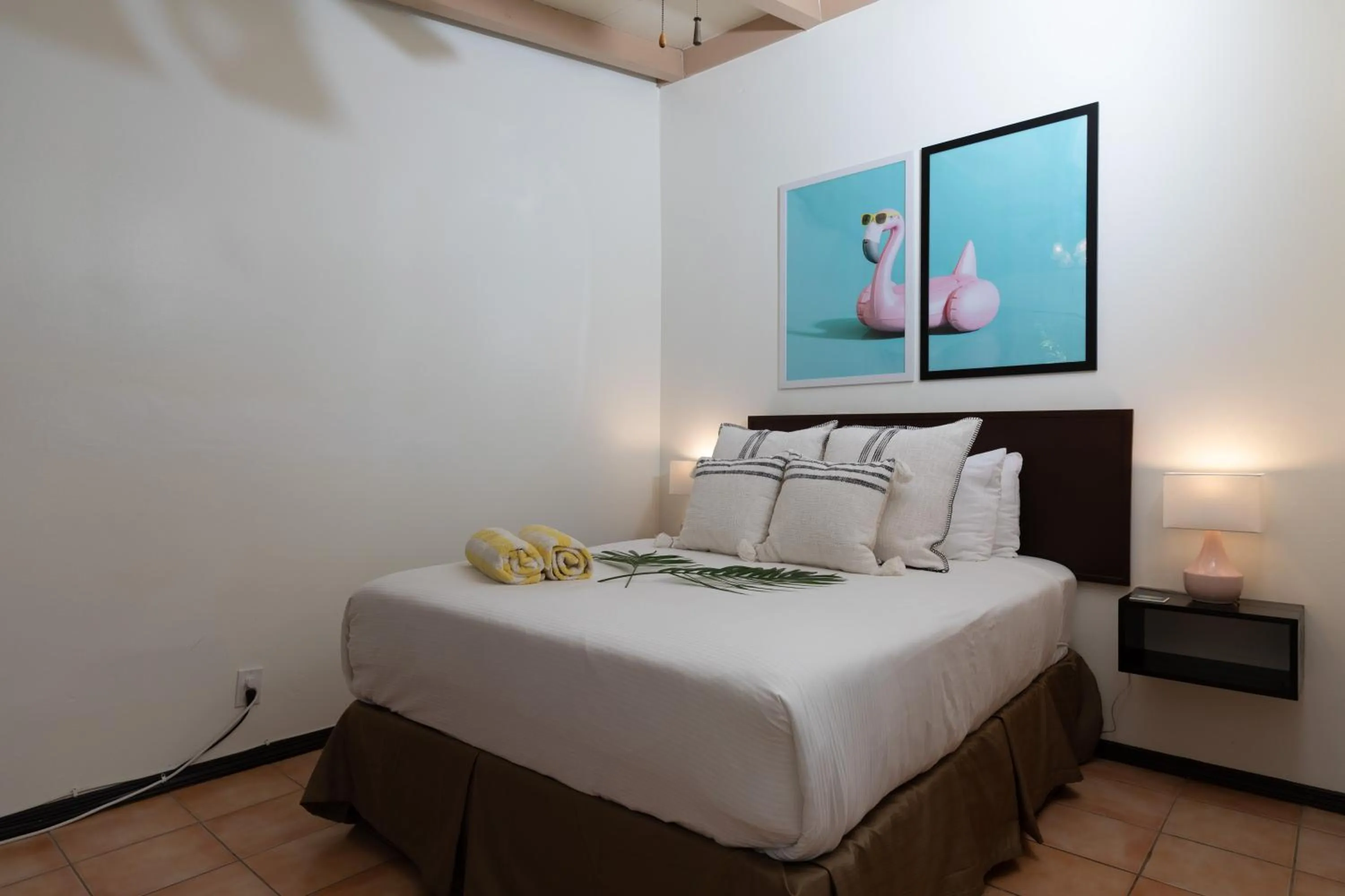 Bed in Float Palm Springs - Adults Only