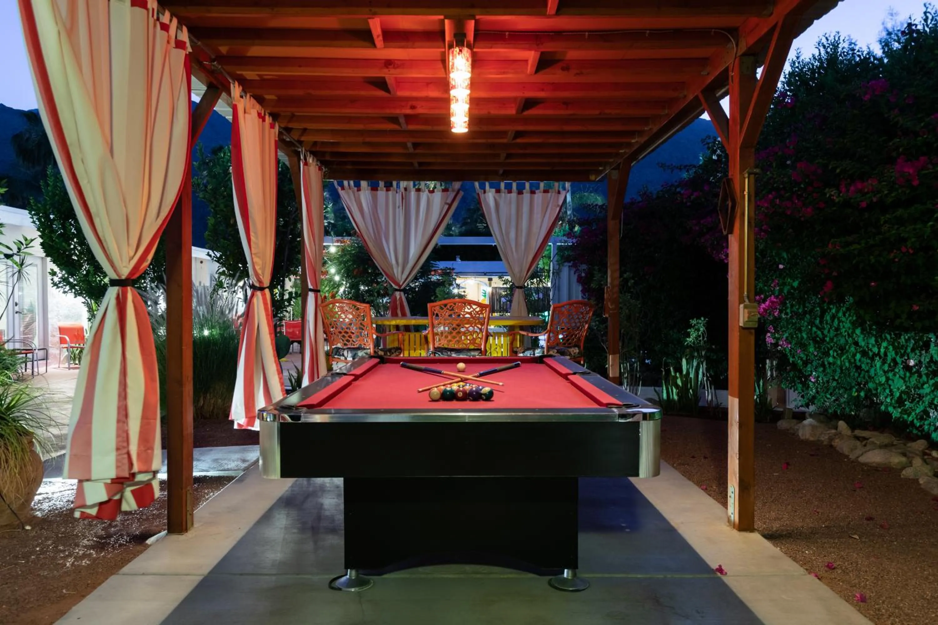 Billiard in Float Palm Springs - Adults Only