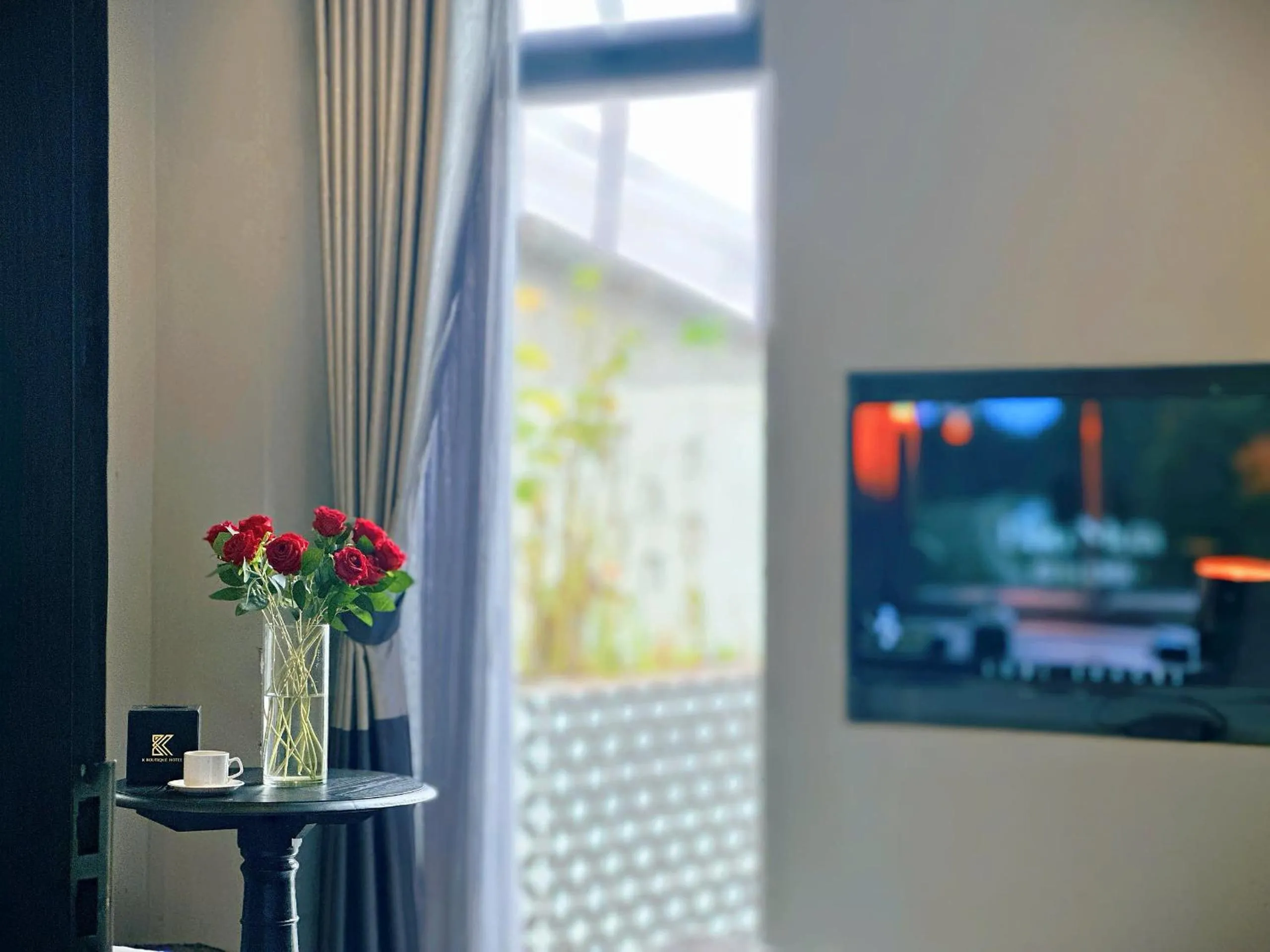 TTR Skypool View Hotel