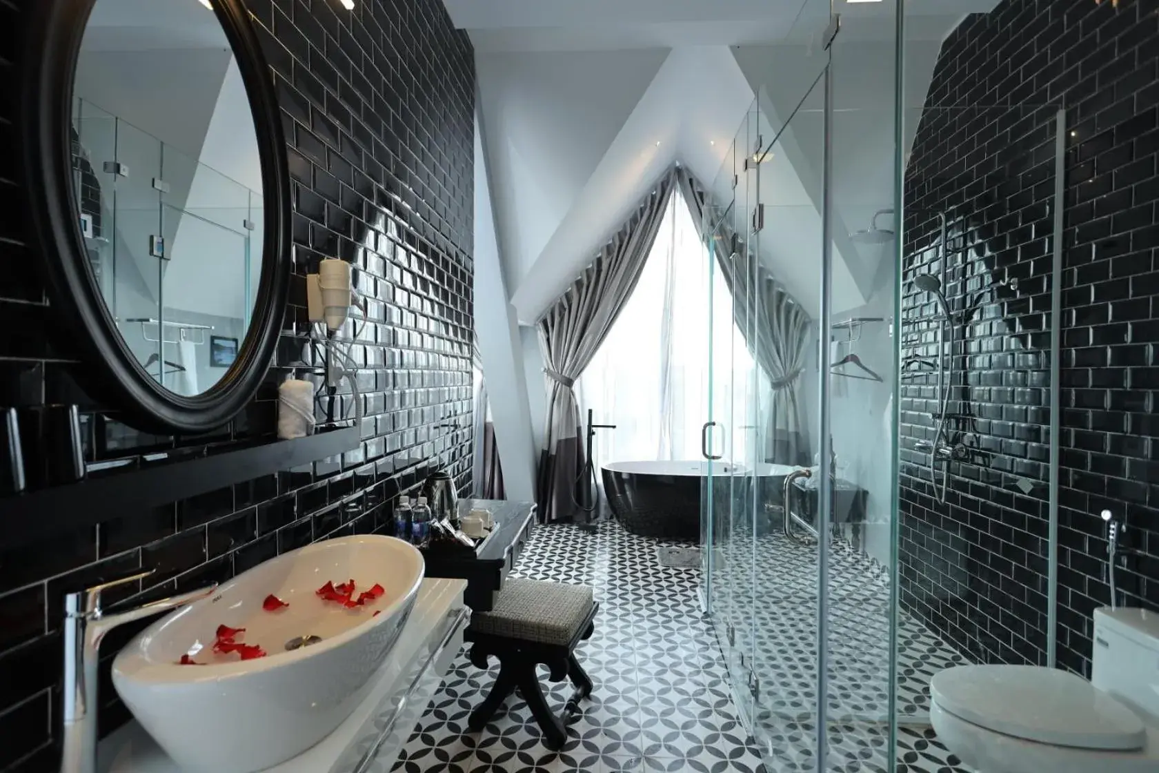 TTR Skypool View Hotel TTR Skypool View Hotel