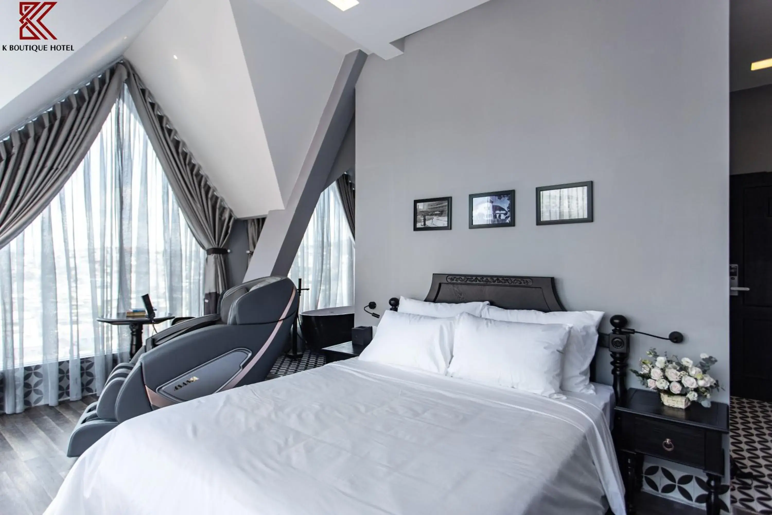 Bed in TTR Skypool View Hotel Bed in TTR Skypool View Hotel