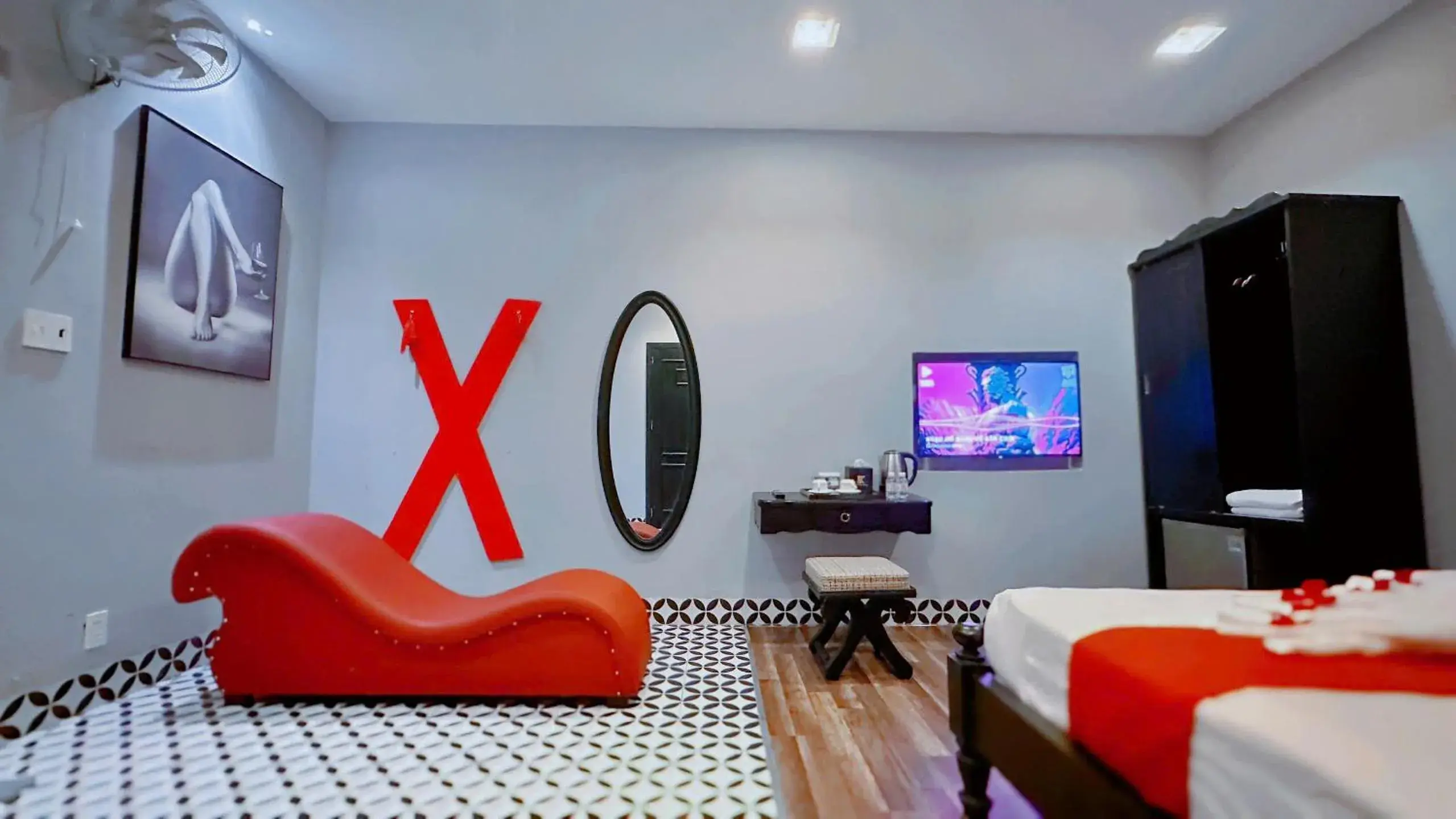 Deluxe Double Room in TTR Skypool View Hotel Deluxe Double Room in TTR Skypool View Hotel