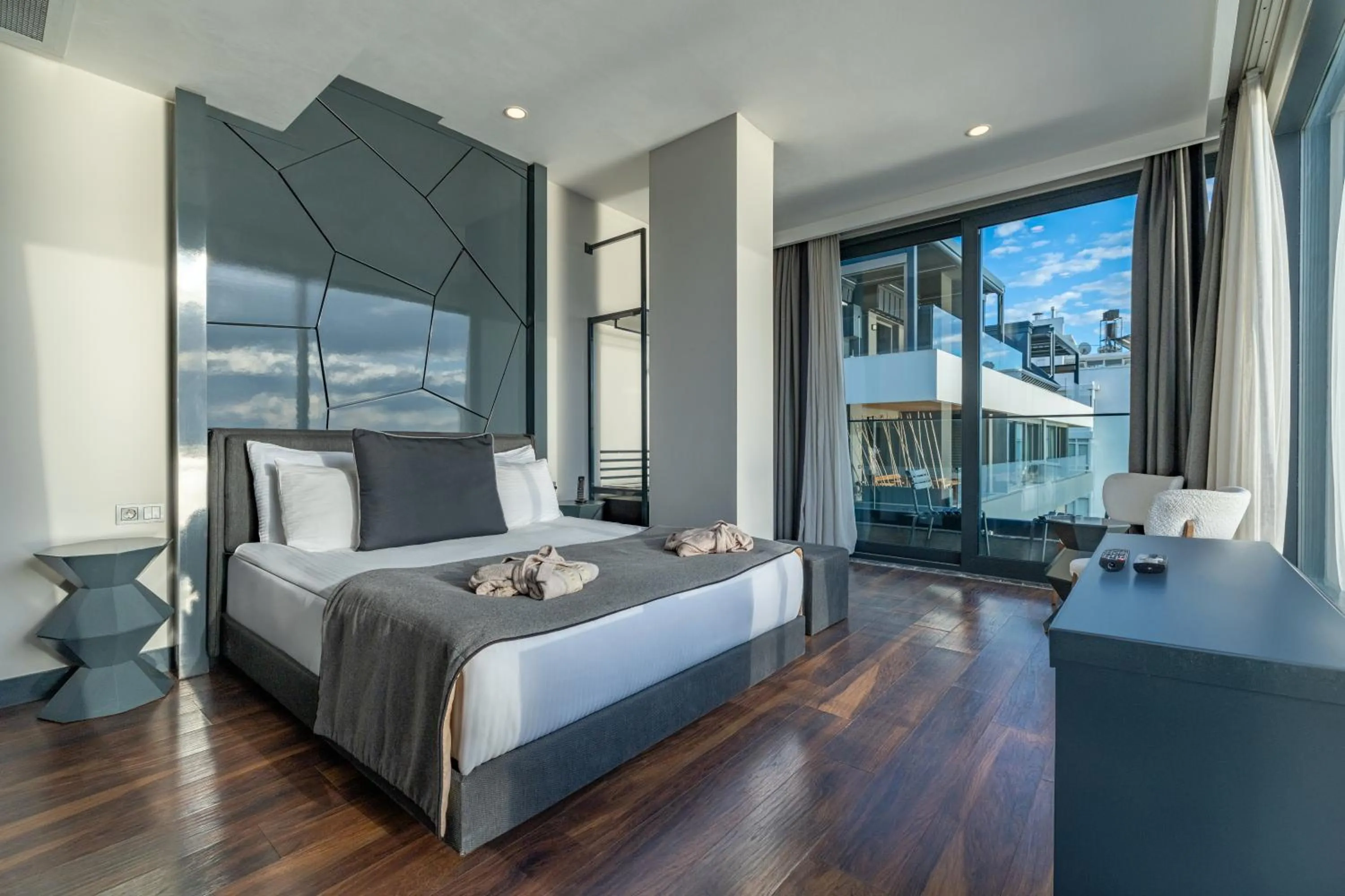 Bed in Lucky Monkey Hotel