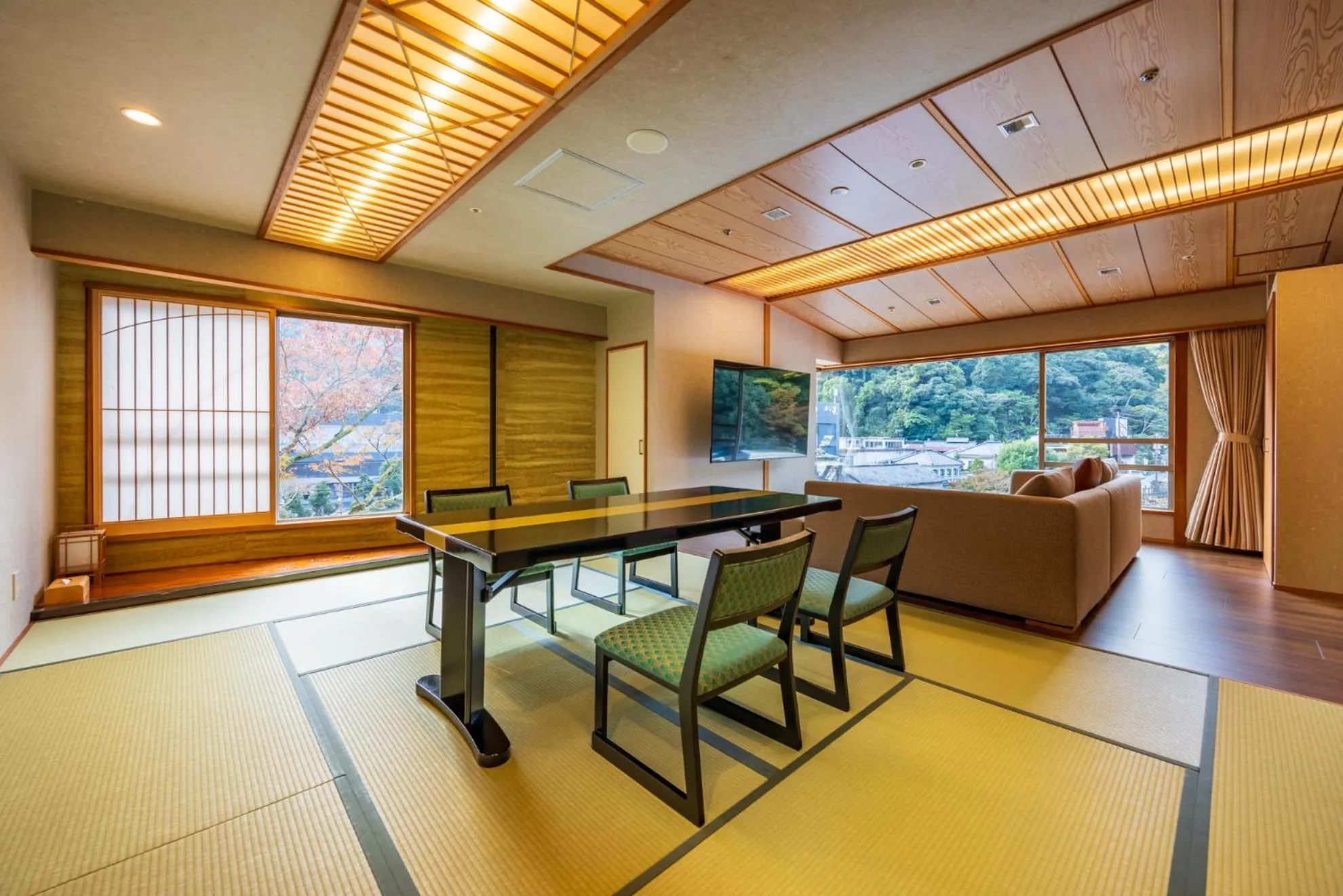 Living room in Hakone Yumoto Onsen Hotel Kajikaso