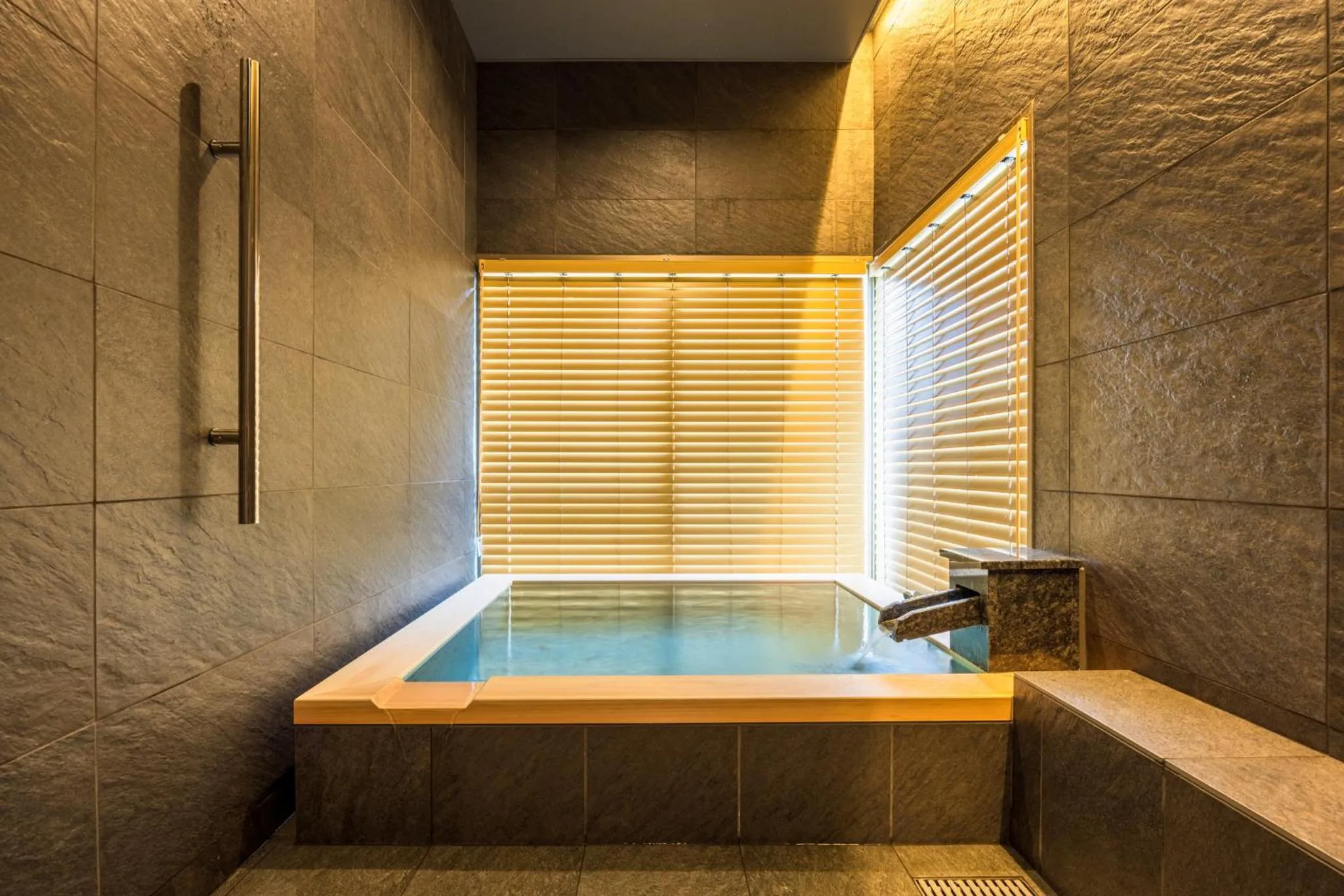 Hot Spring Bath in Hakone Yumoto Onsen Hotel Kajikaso